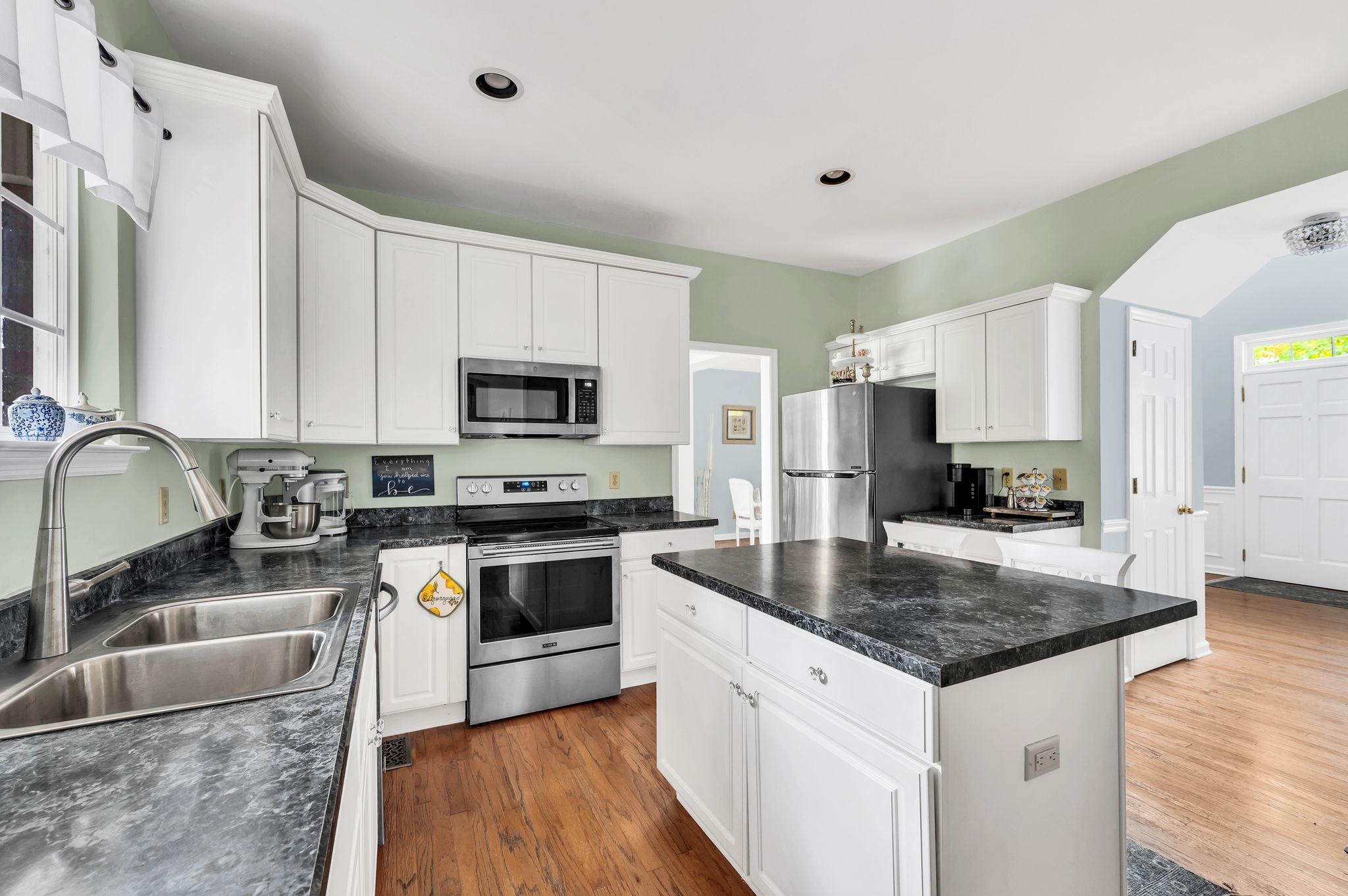 6932 Harpeth Glen Trce