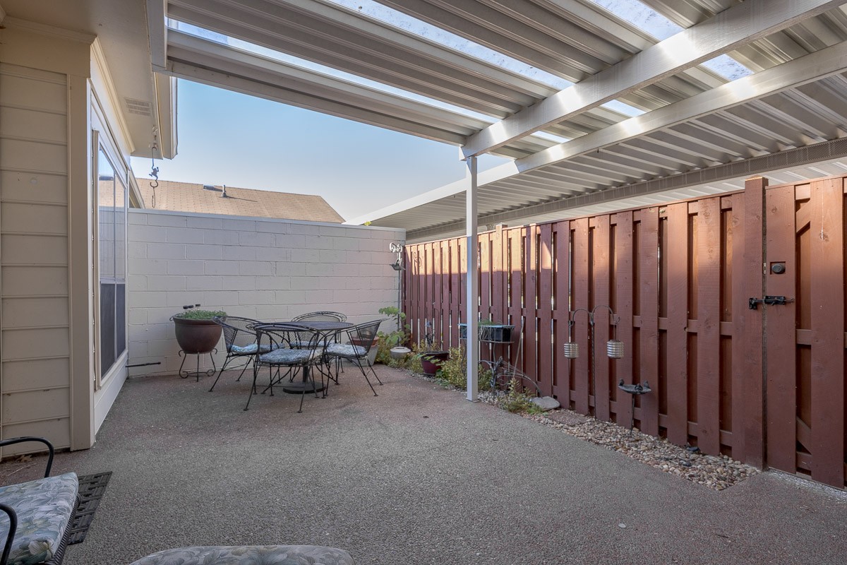 8578 Sawyer Brown Rd