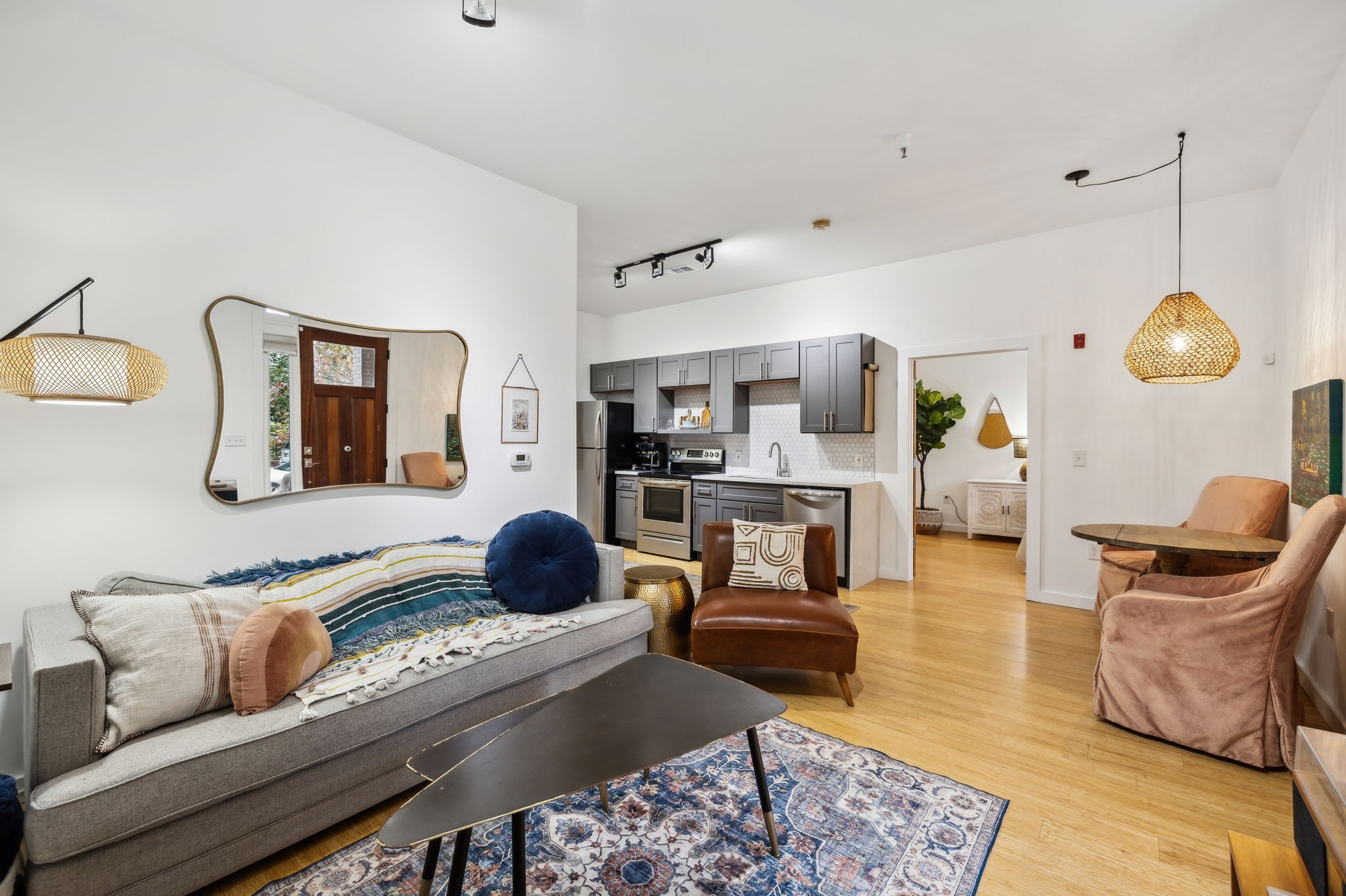 1702 18th Ave, S Unit: townhome