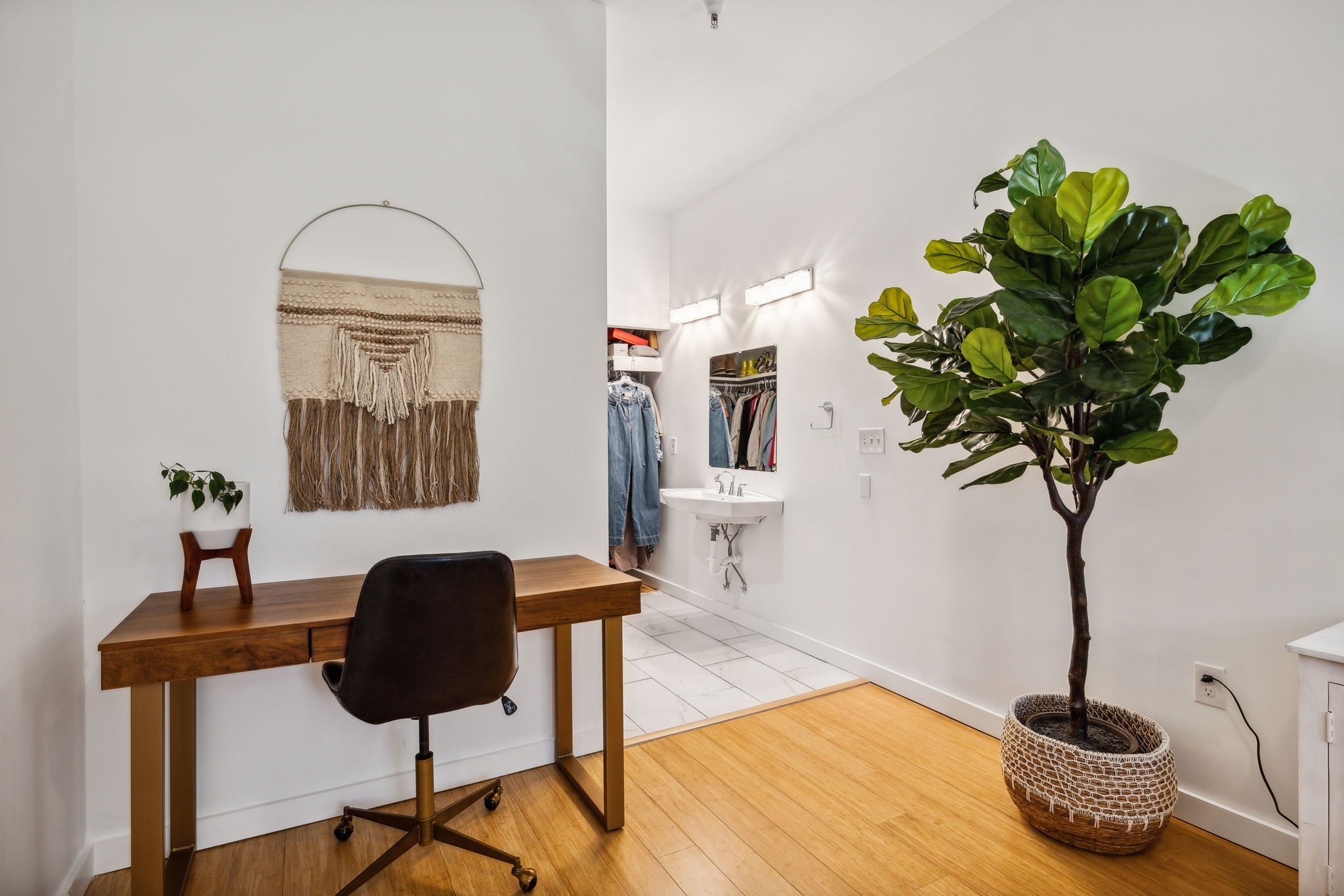 1702 18th Ave, S Unit: townhome