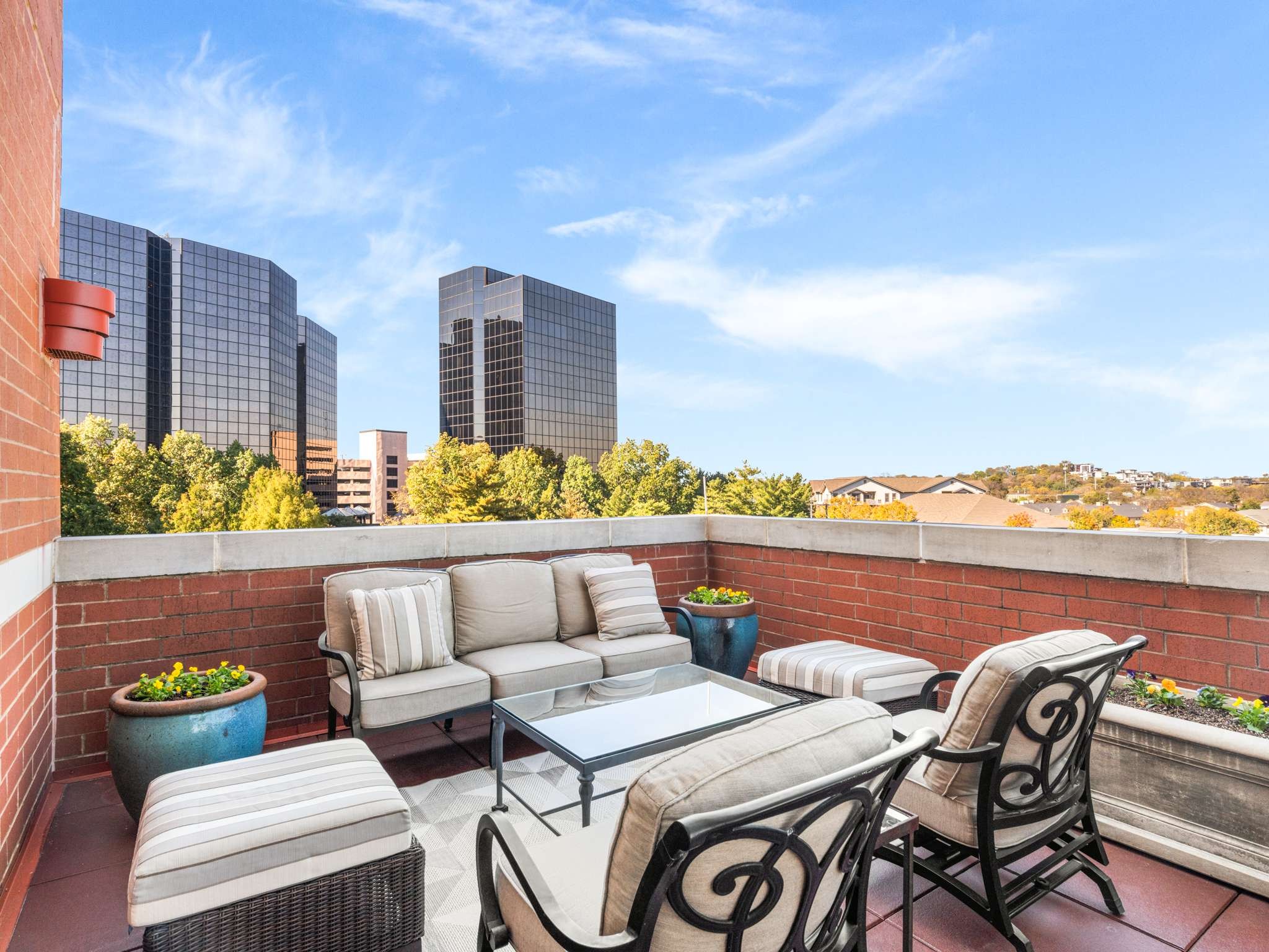 110 31st Ave, N Unit: 701