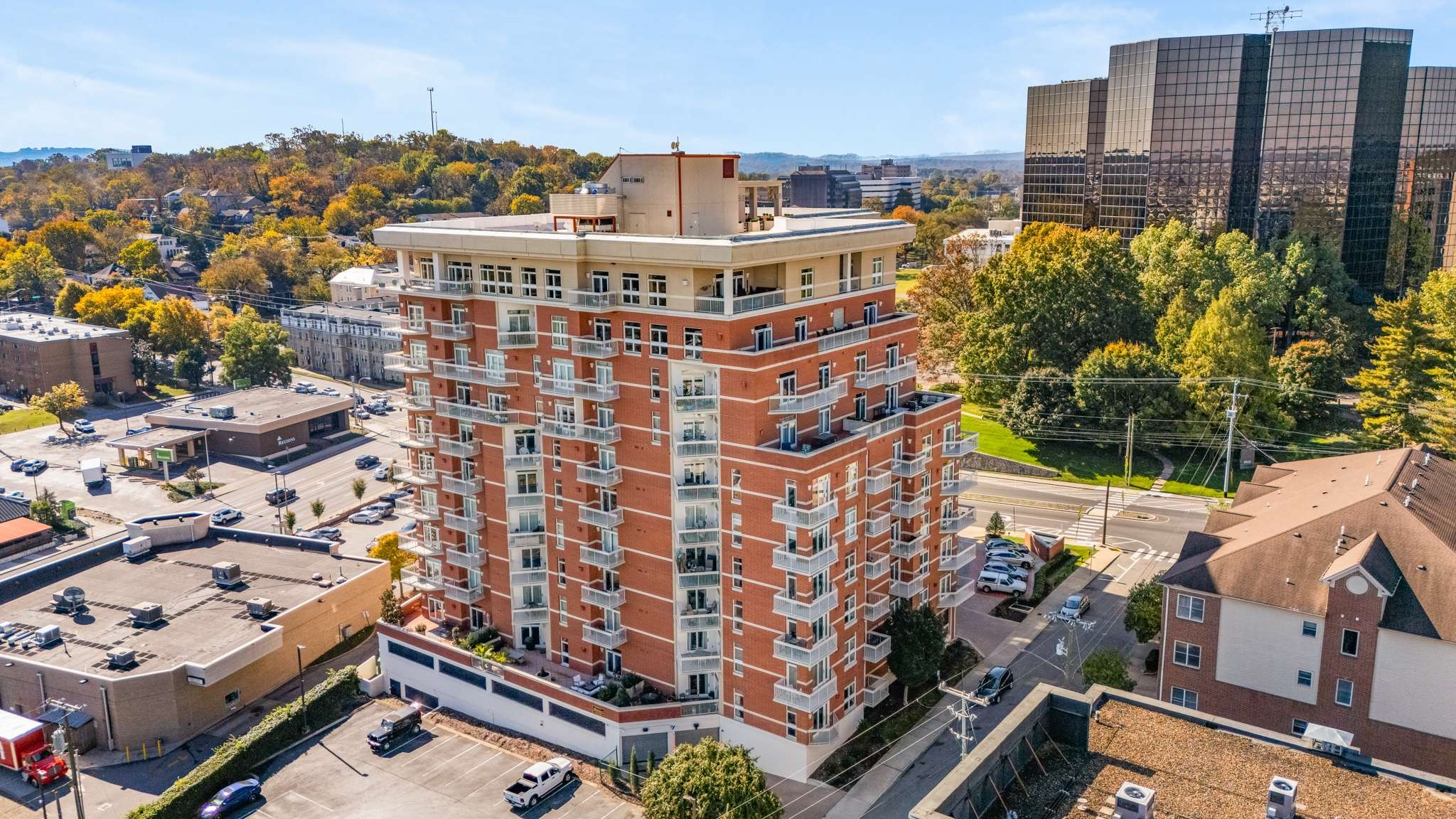 110 31st Ave, N Unit: 701