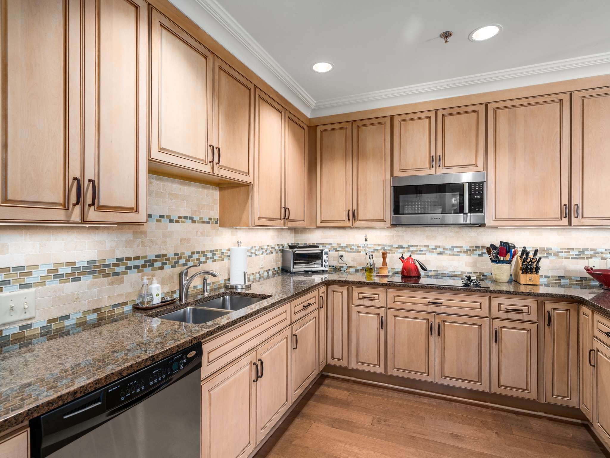 110 31st Ave, N Unit: 701