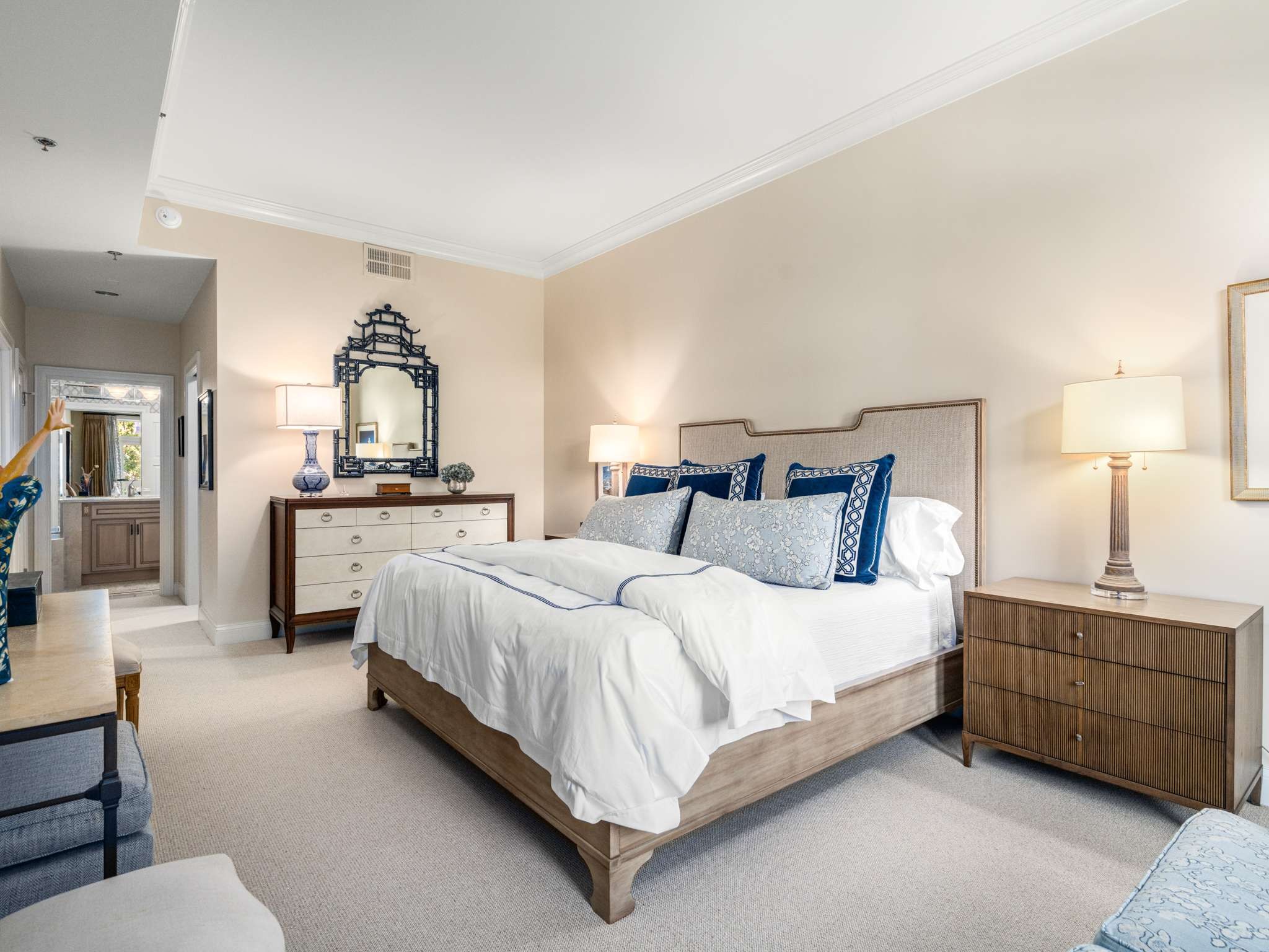 110 31st Ave, N Unit: 701