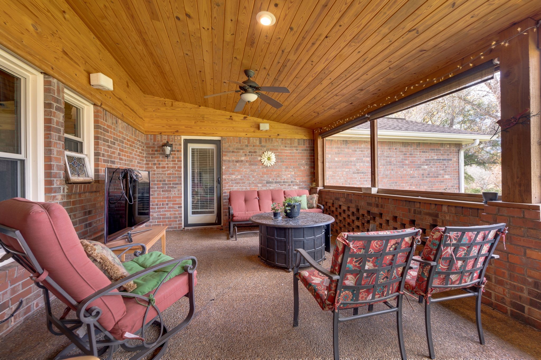 1183 Rosewood Trl