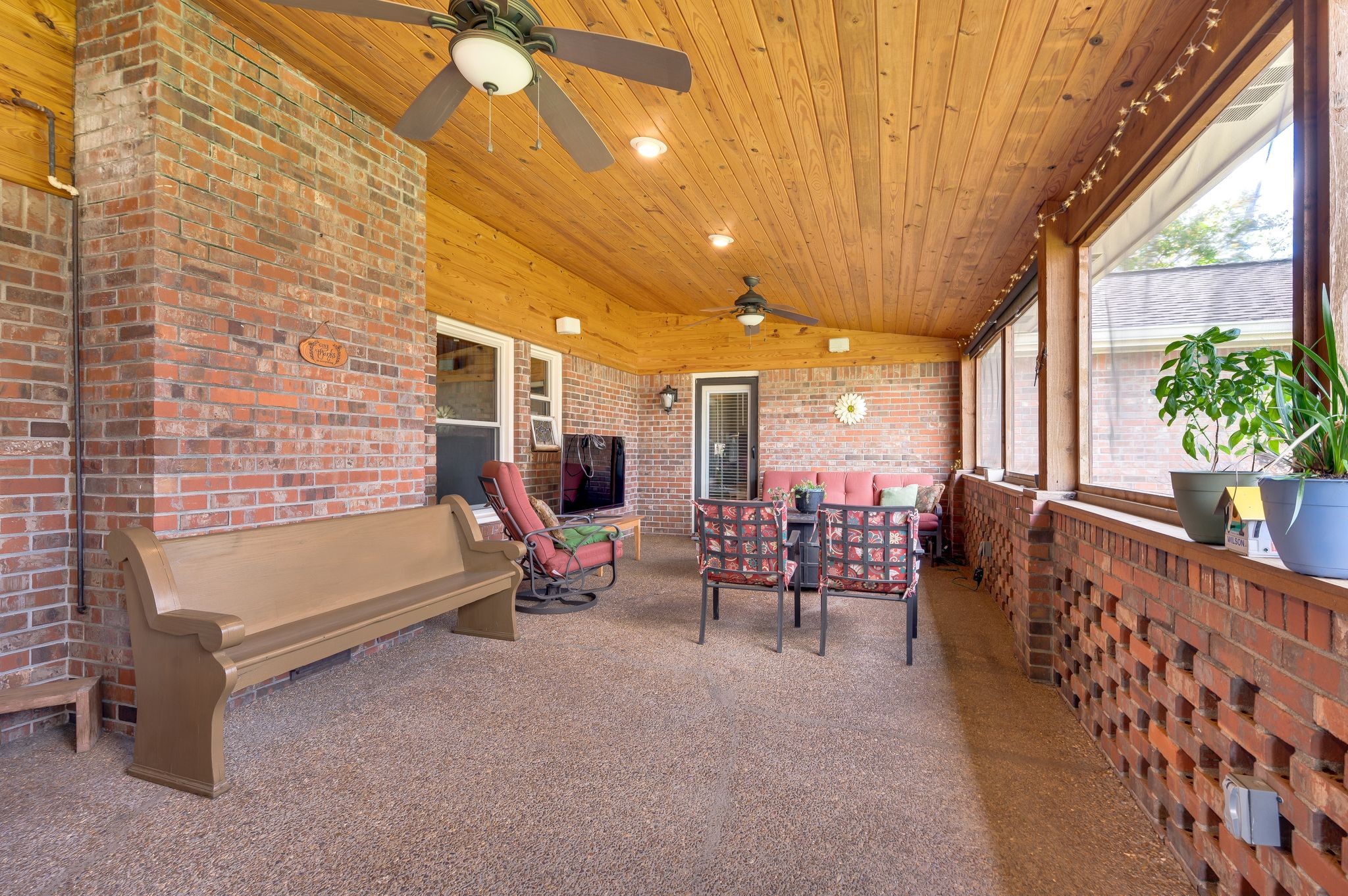 1183 Rosewood Trl