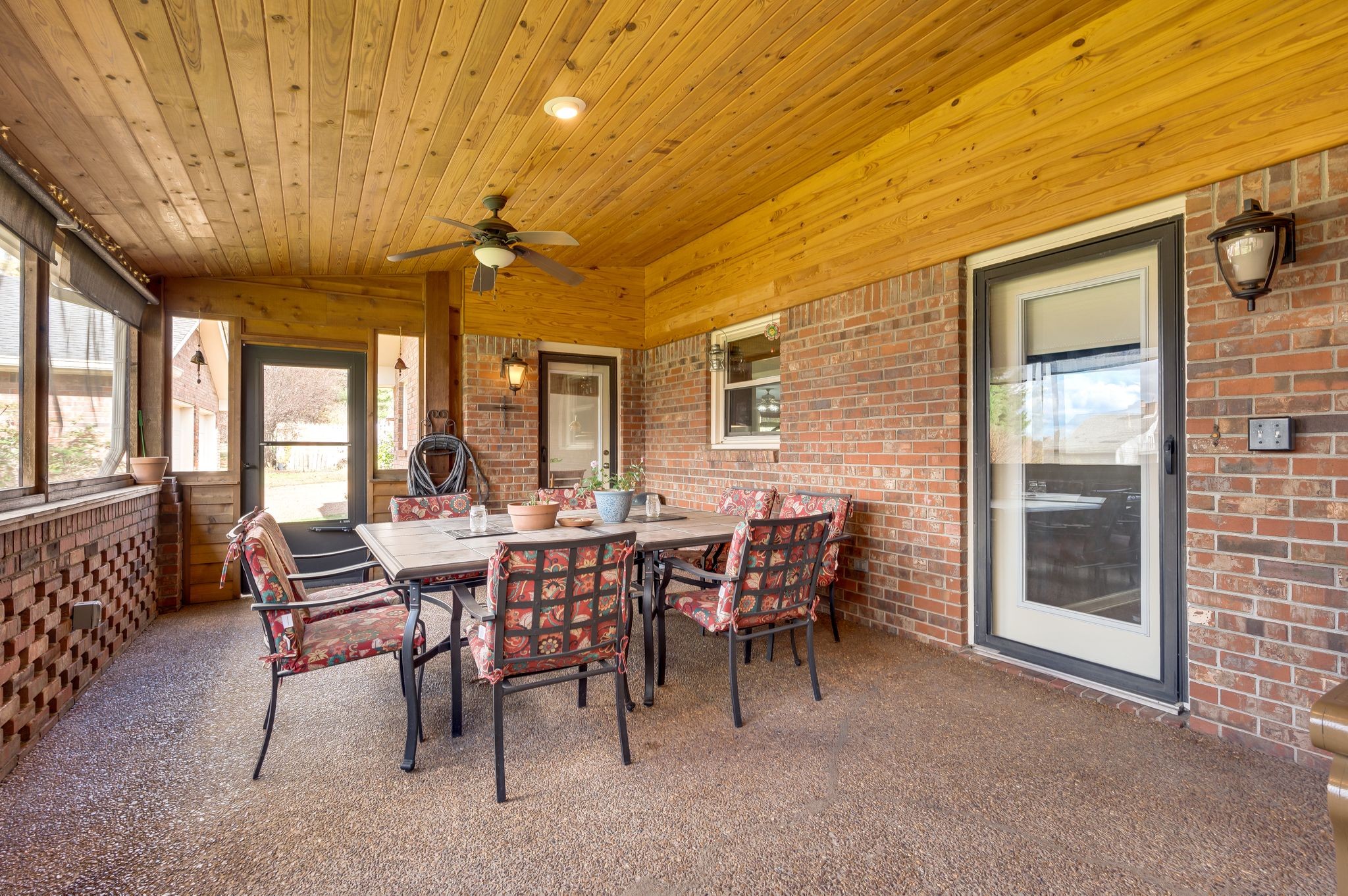 1183 Rosewood Trl