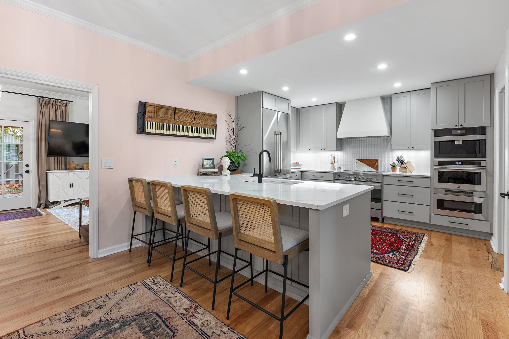 4400 Belmont Park Ter Unit: 133