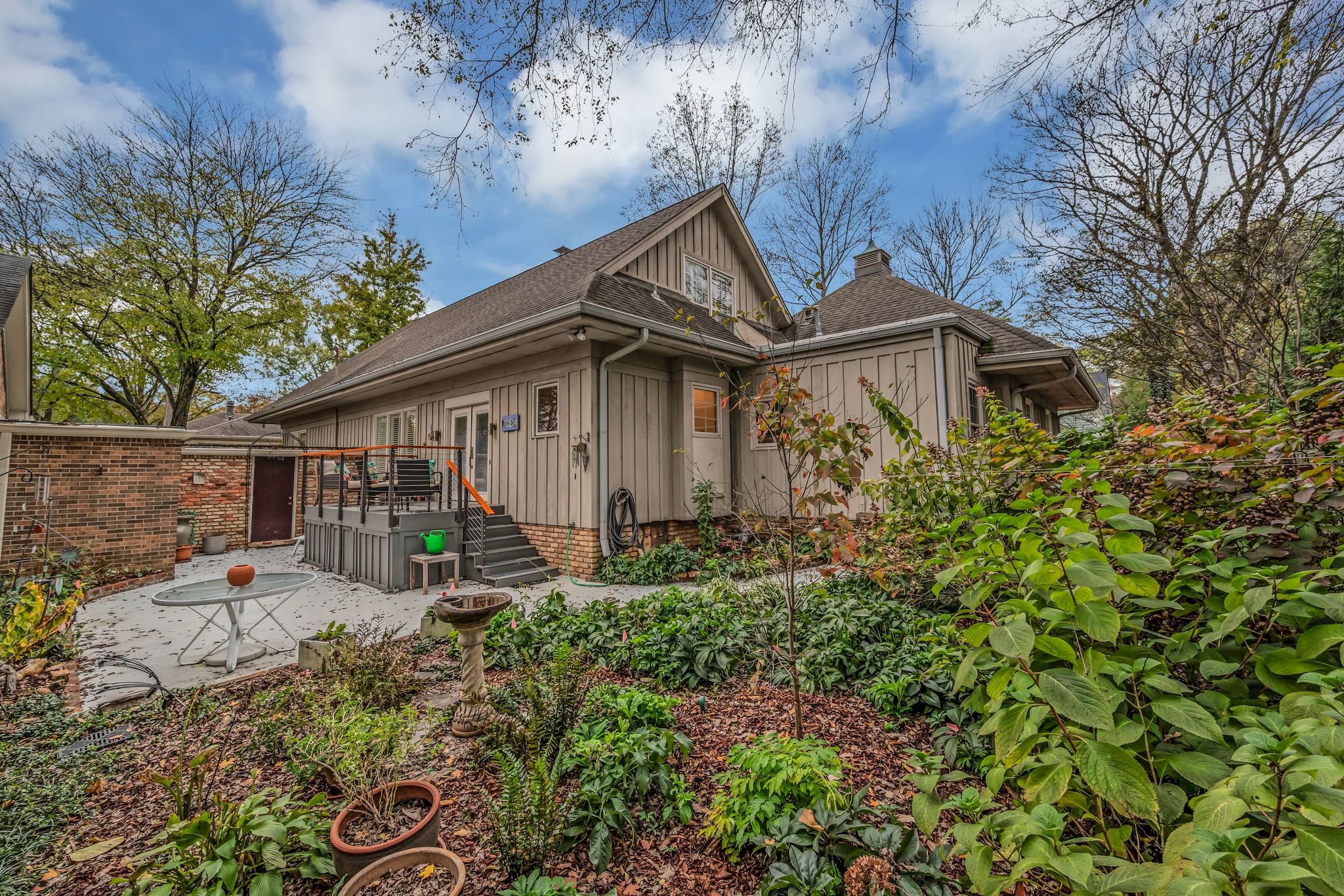 4104 Estes Rd