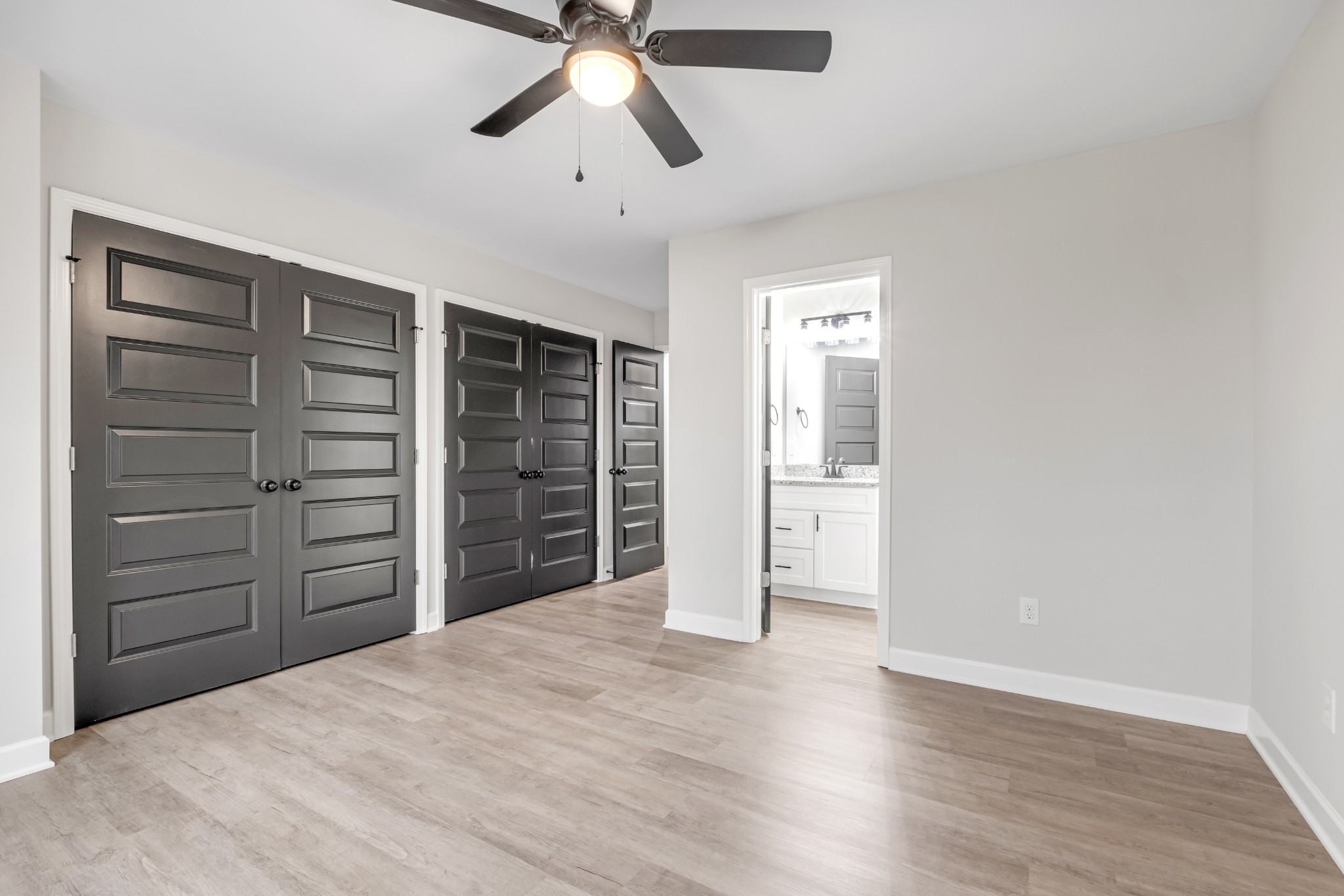 149 Trigg Ave, N Unit: 130