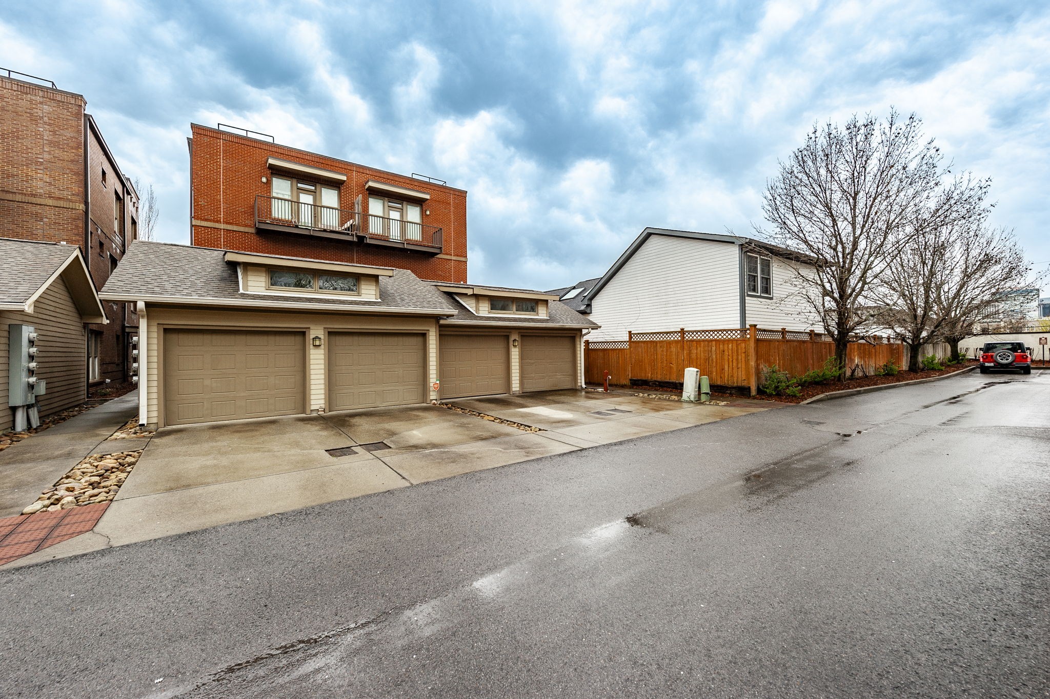 1219 4th Ave, N