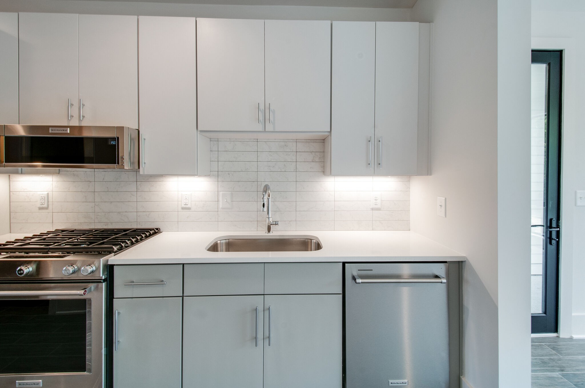1640 19th Ave, S Unit: 8