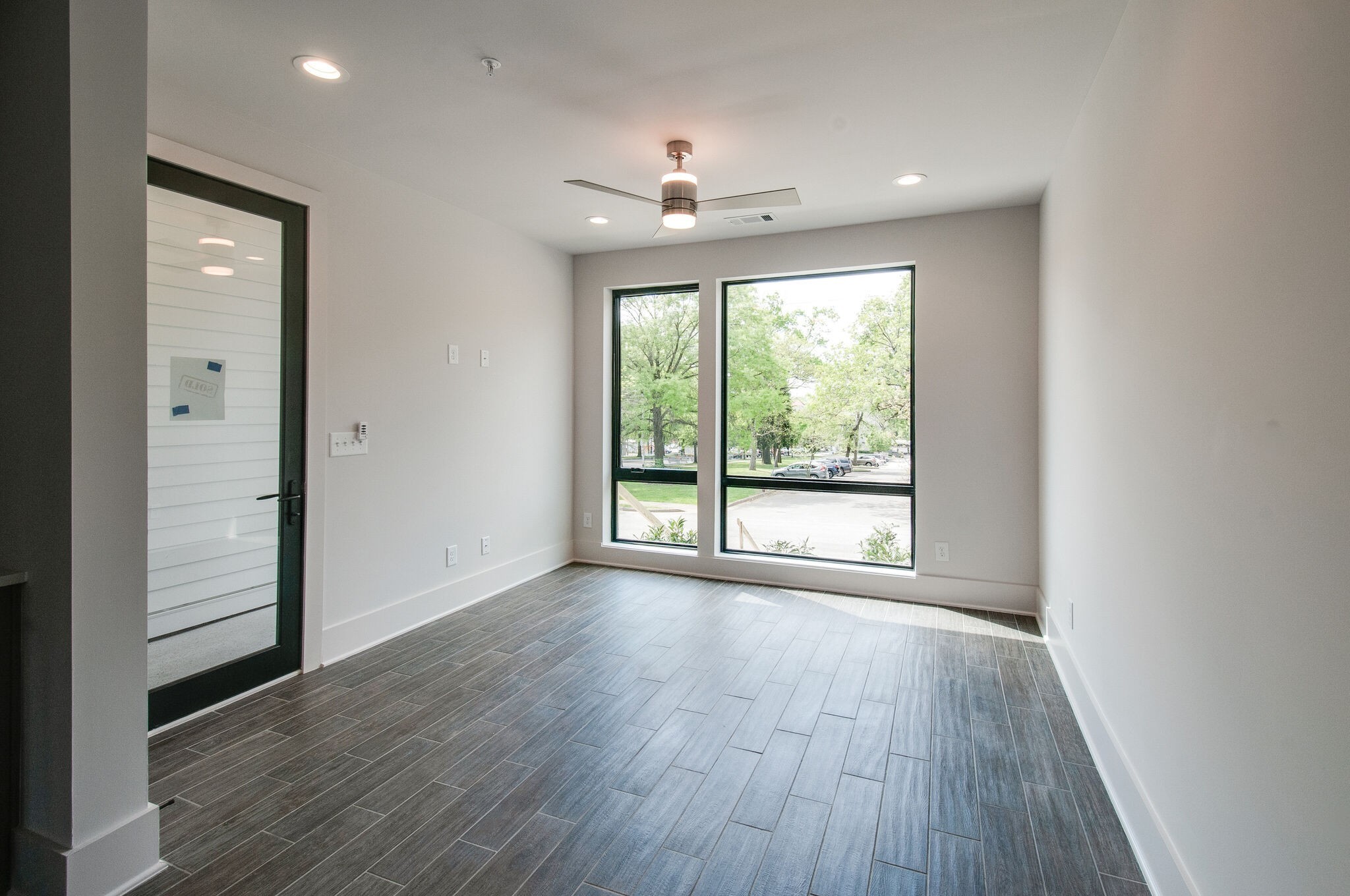 1640 19th Ave, S Unit: 8