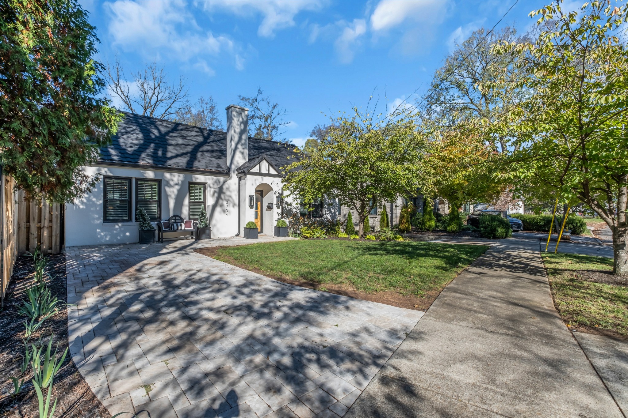 3704 Princeton Ave