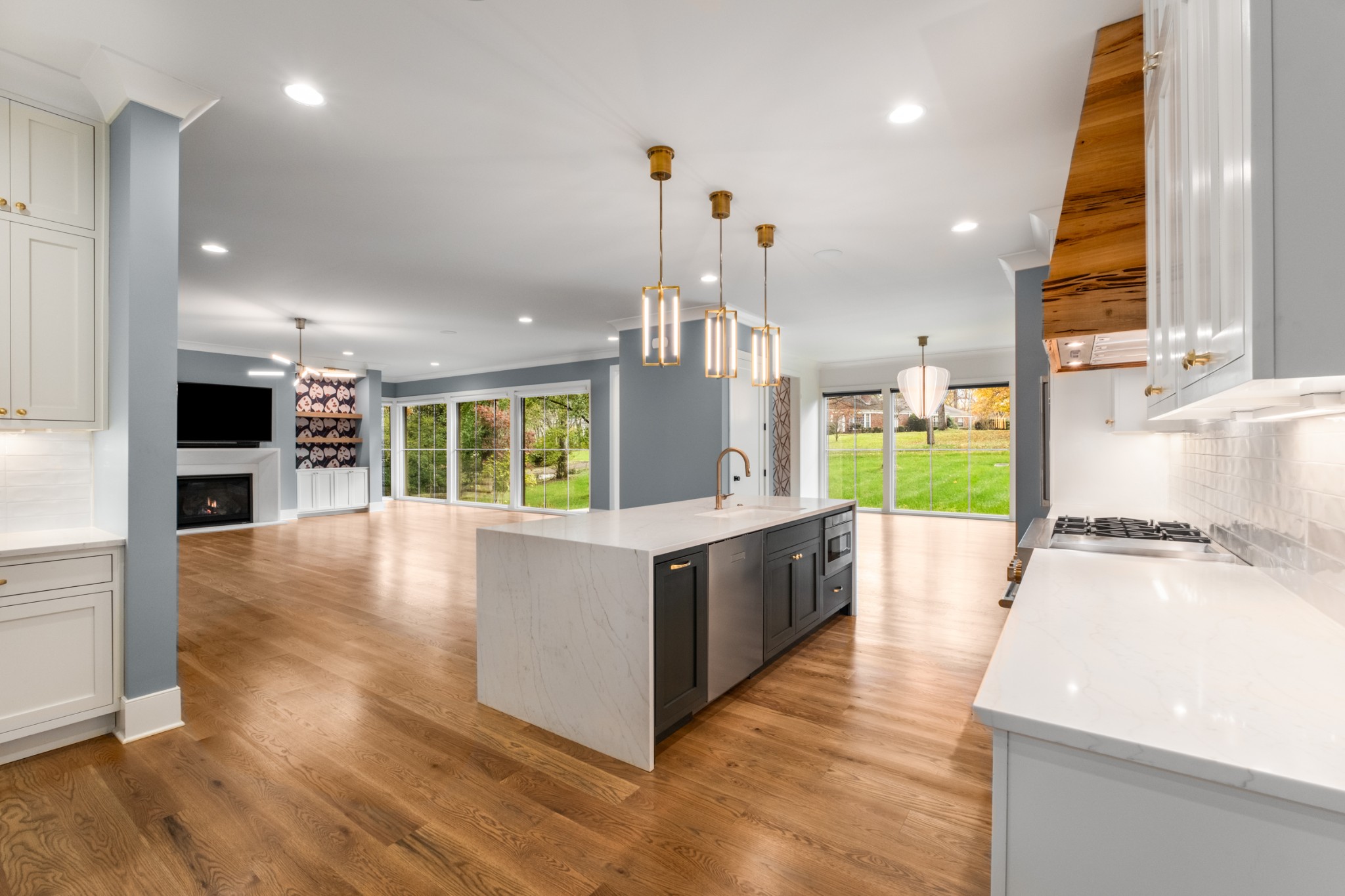 170 Haverford Dr