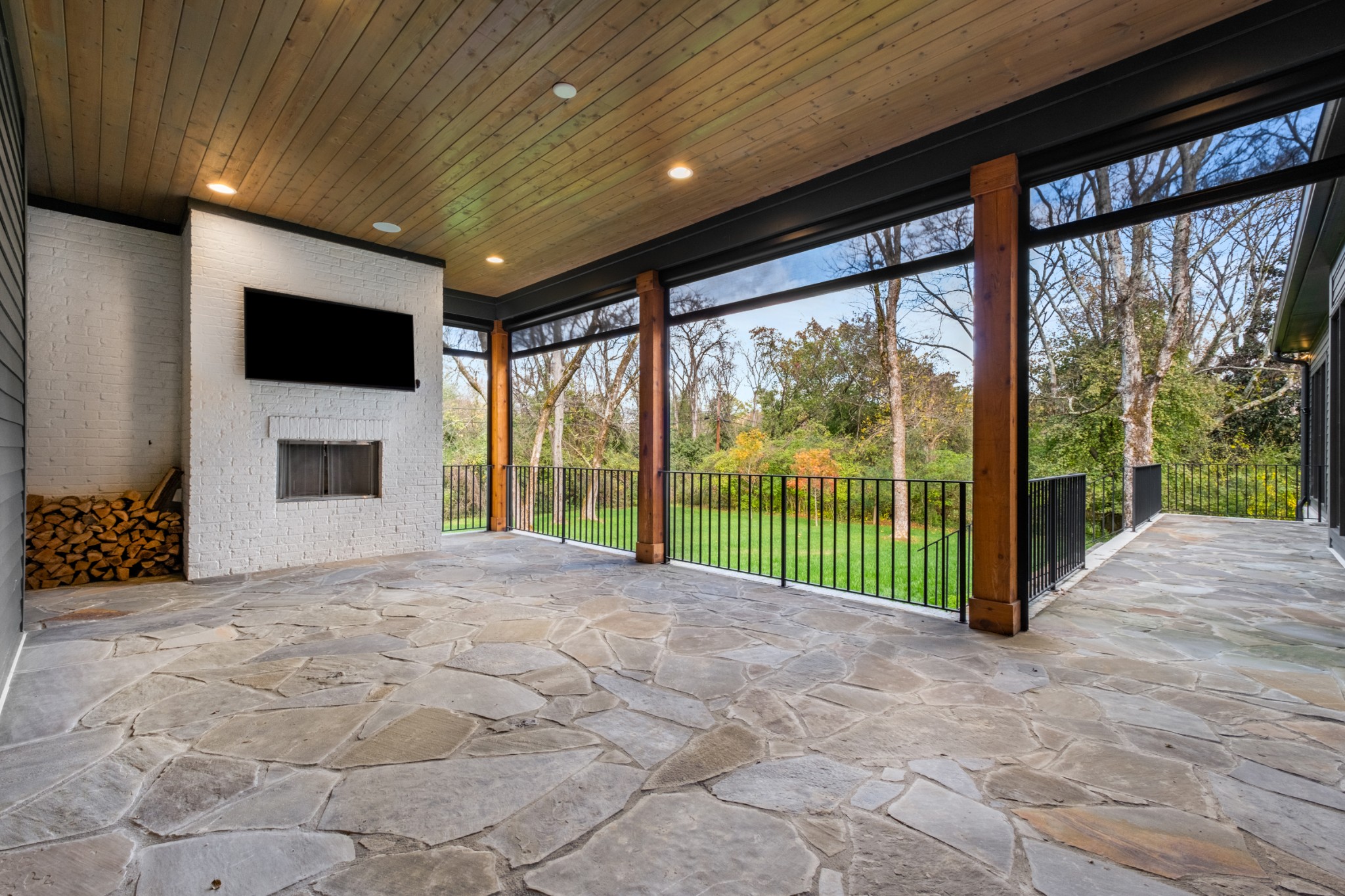 170 Haverford Dr