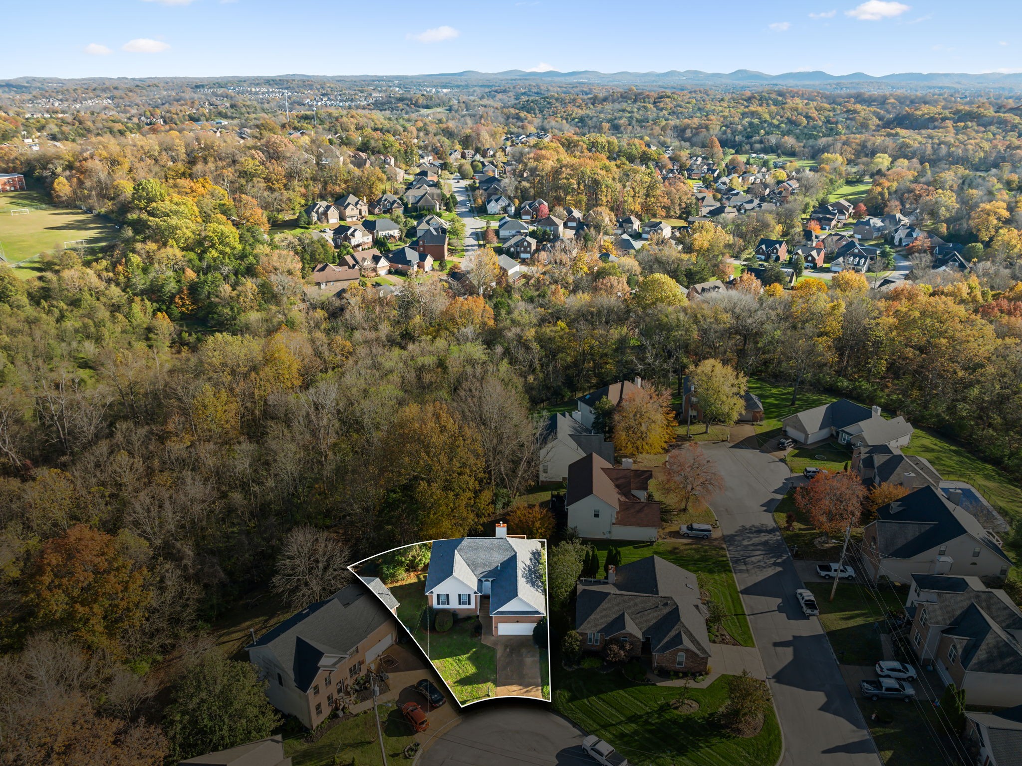 104 Woodfield Ct