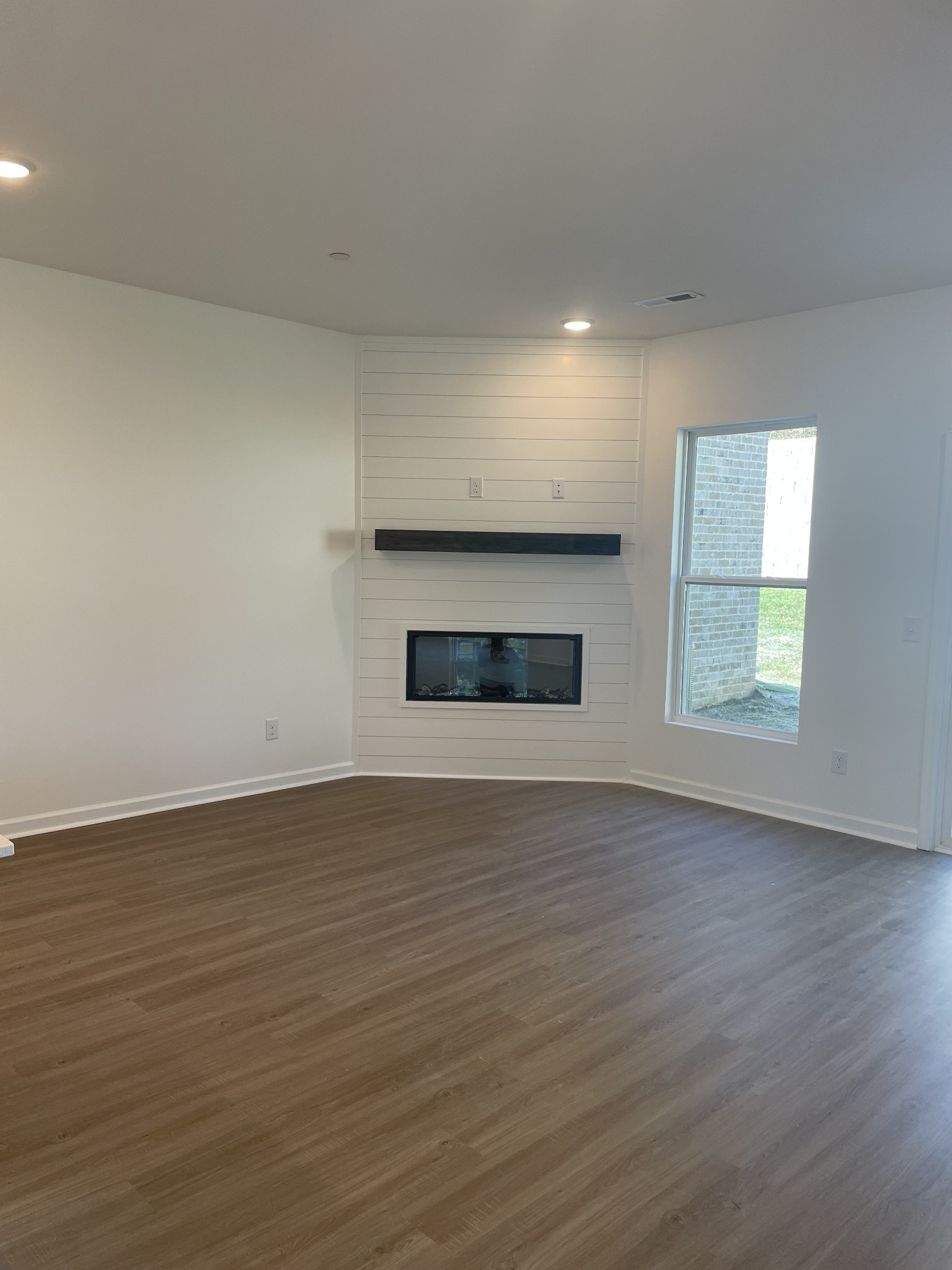7149 Mapleside Lane