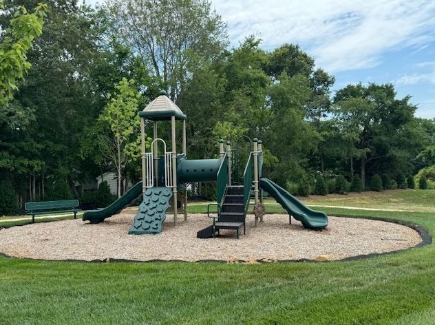 7149 Mapleside Lane