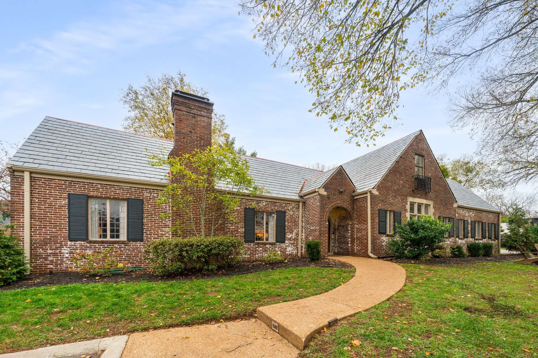 501 Brighton Pl