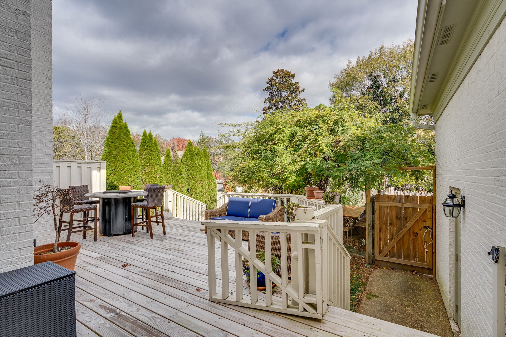 1516 Daventry Ct