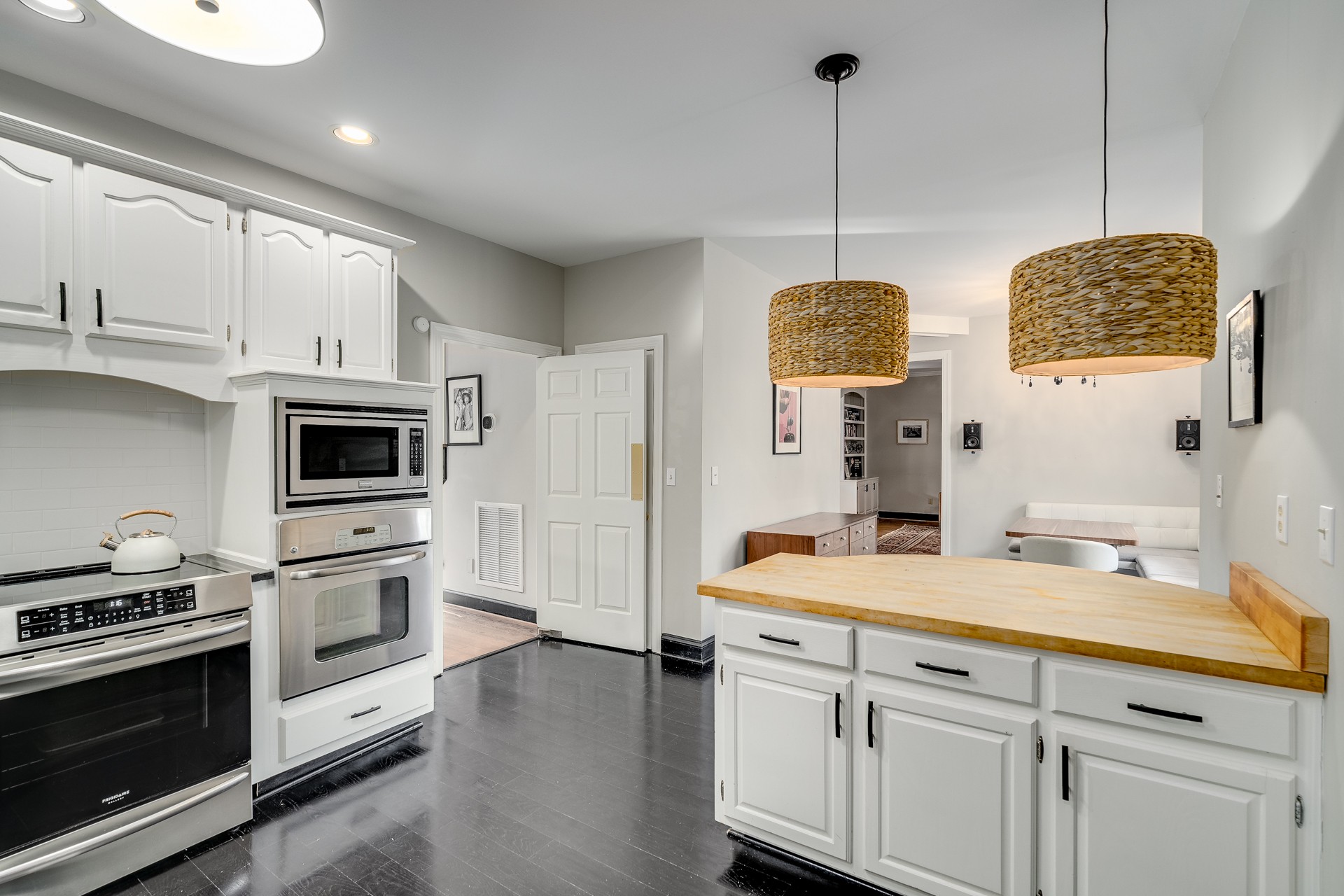 1516 Daventry Ct