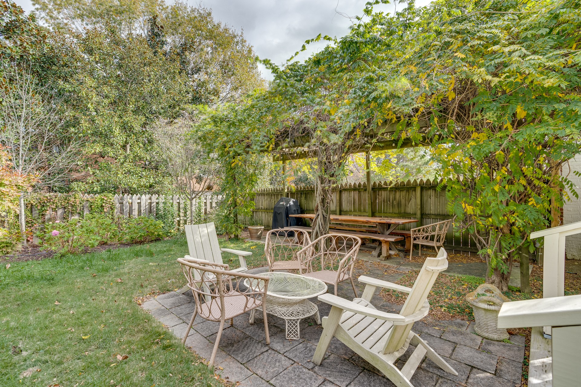 1516 Daventry Ct