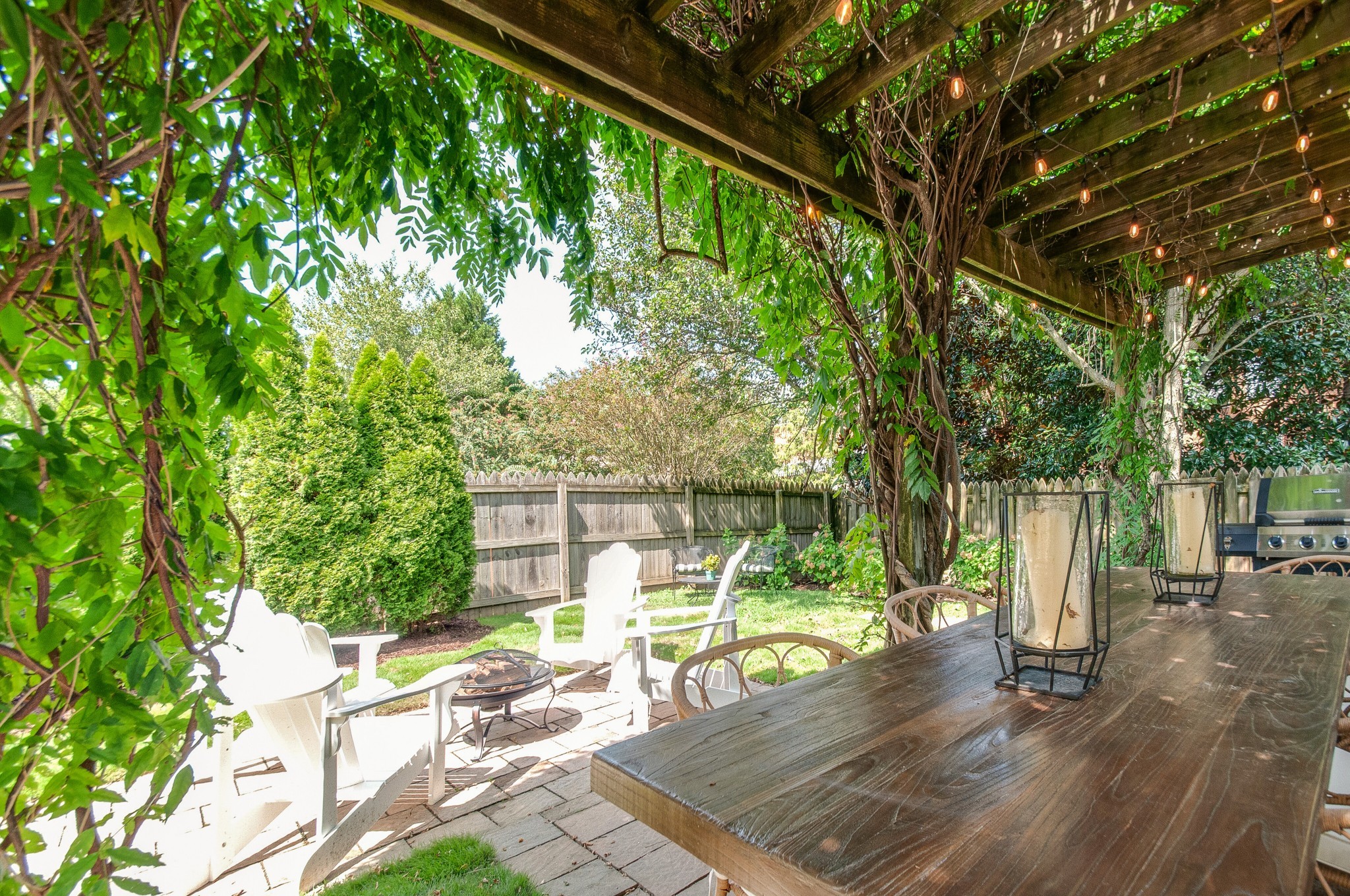 1516 Daventry Ct