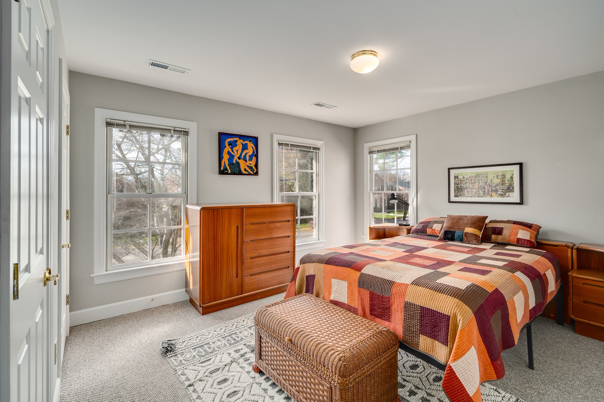 1516 Daventry Ct