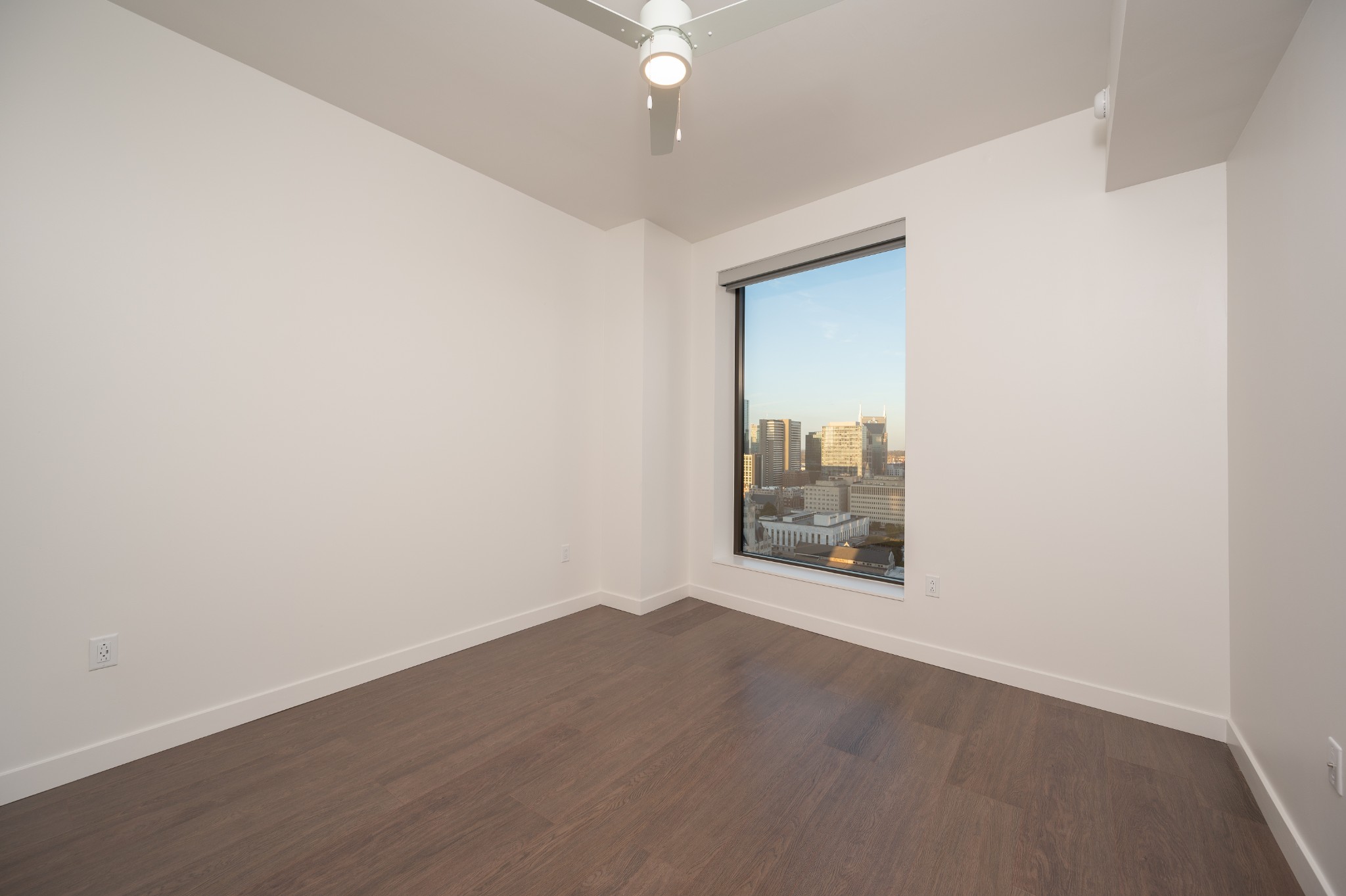 1212 Demonbreun St Unit: 2214