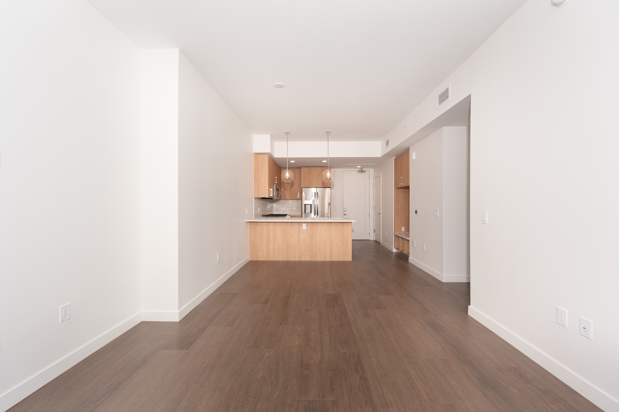 1212 Demonbreun St Unit: 2214