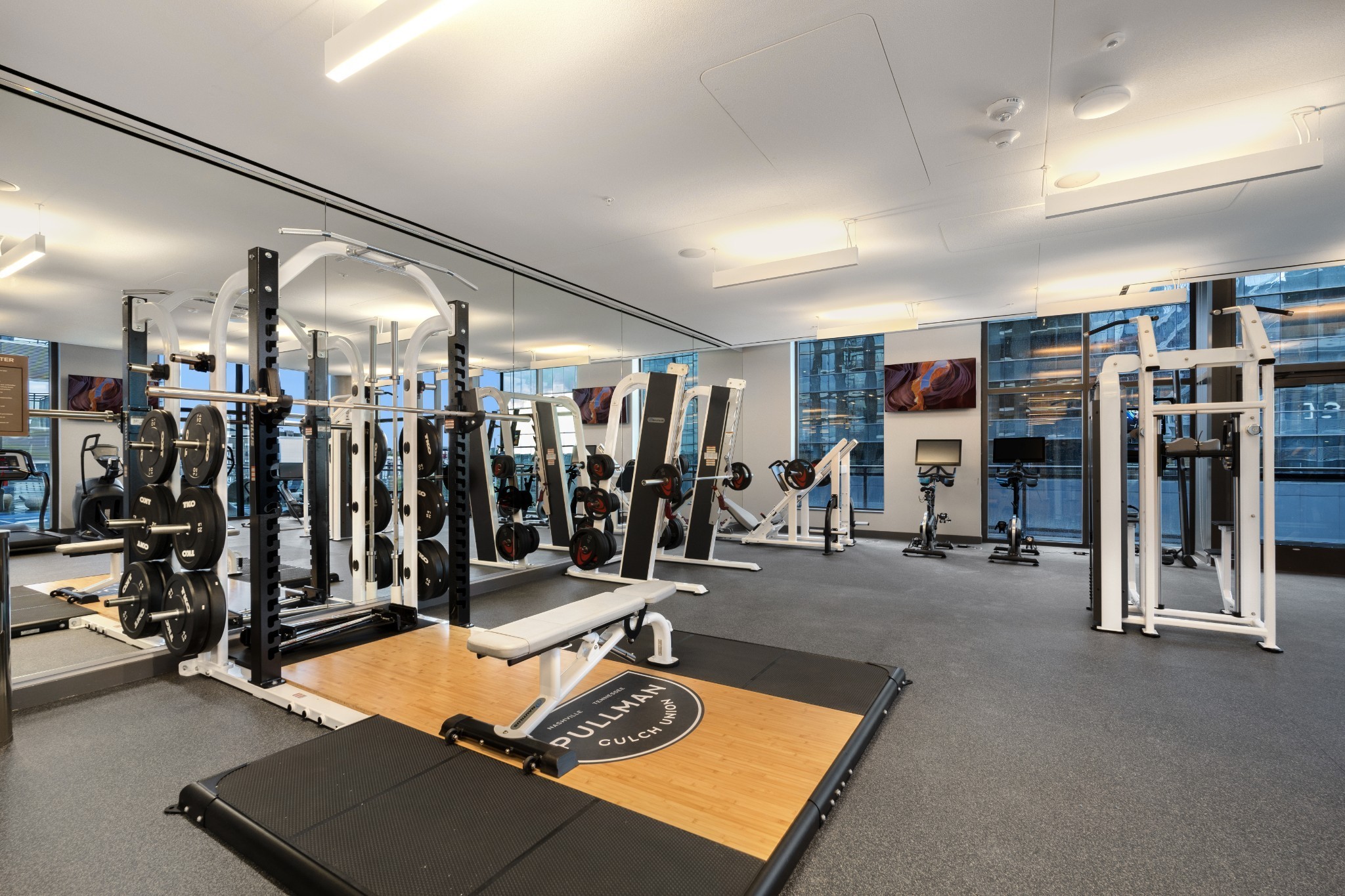 1212 Demonbreun St Unit: 2214