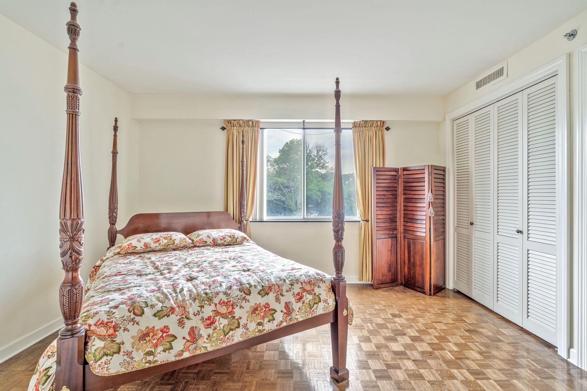 105 Leake Ave Unit: 34