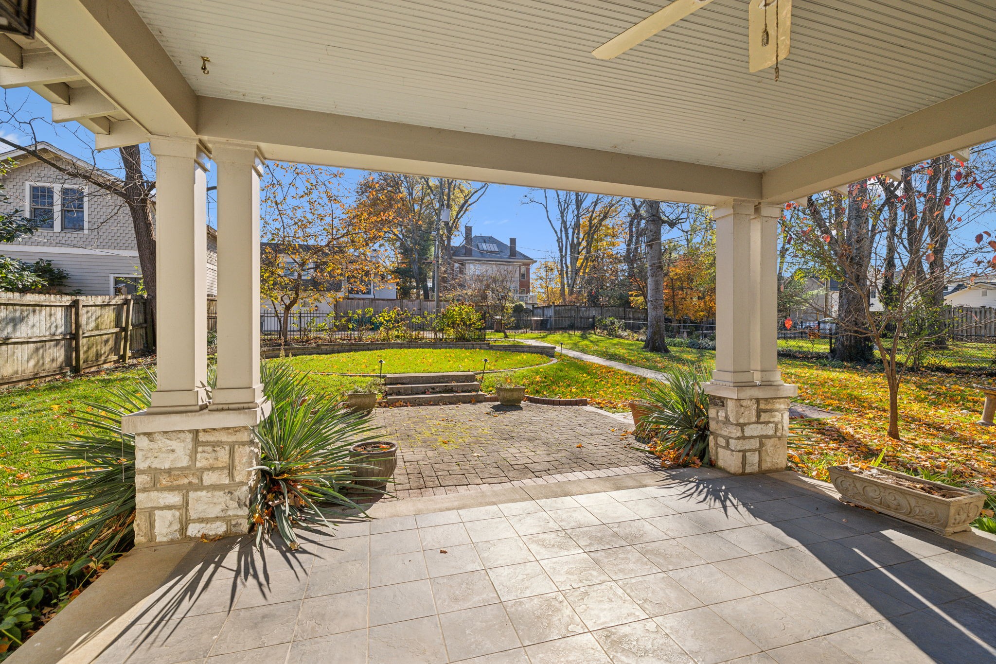 3605 Central Ave