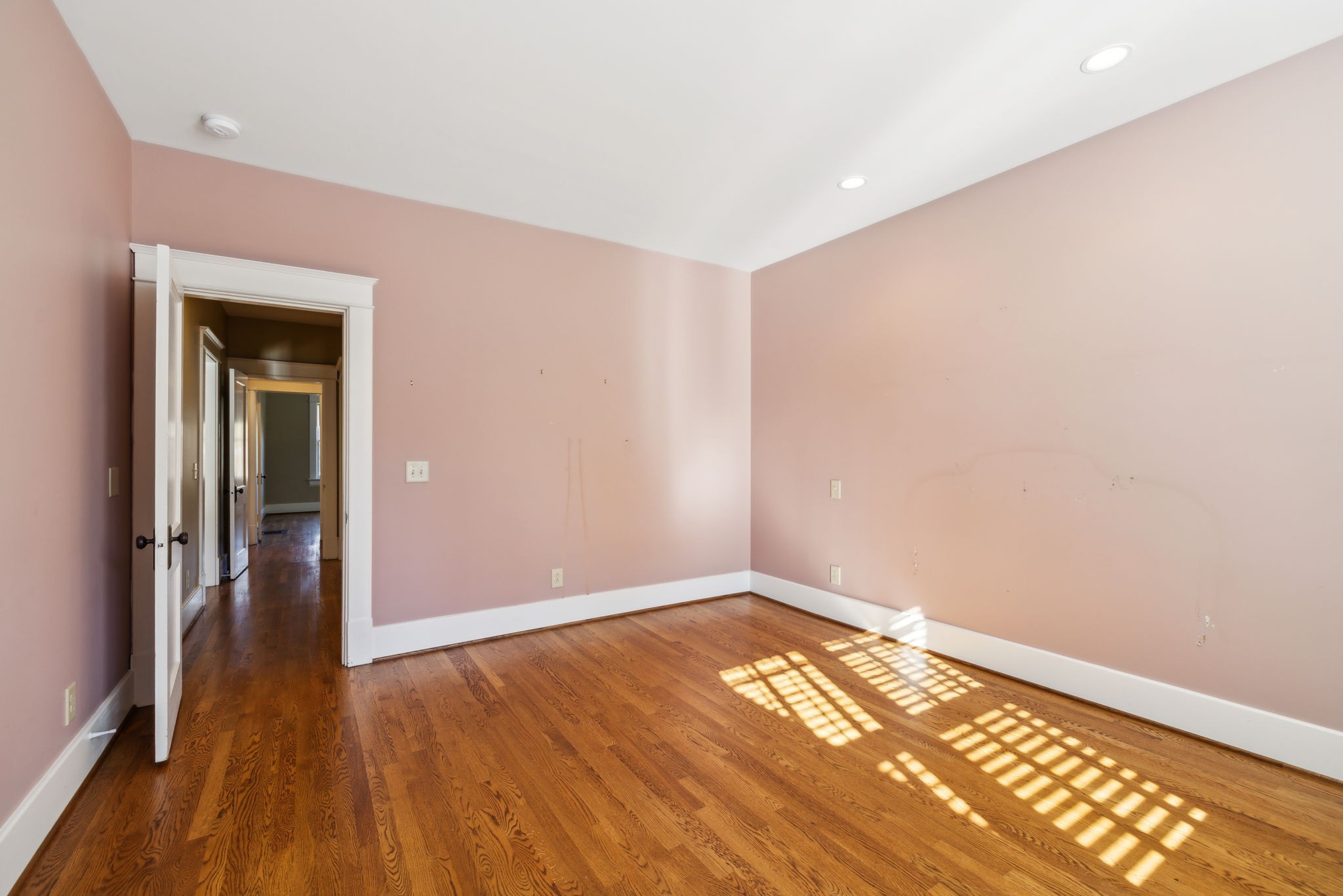 3605 Central Ave