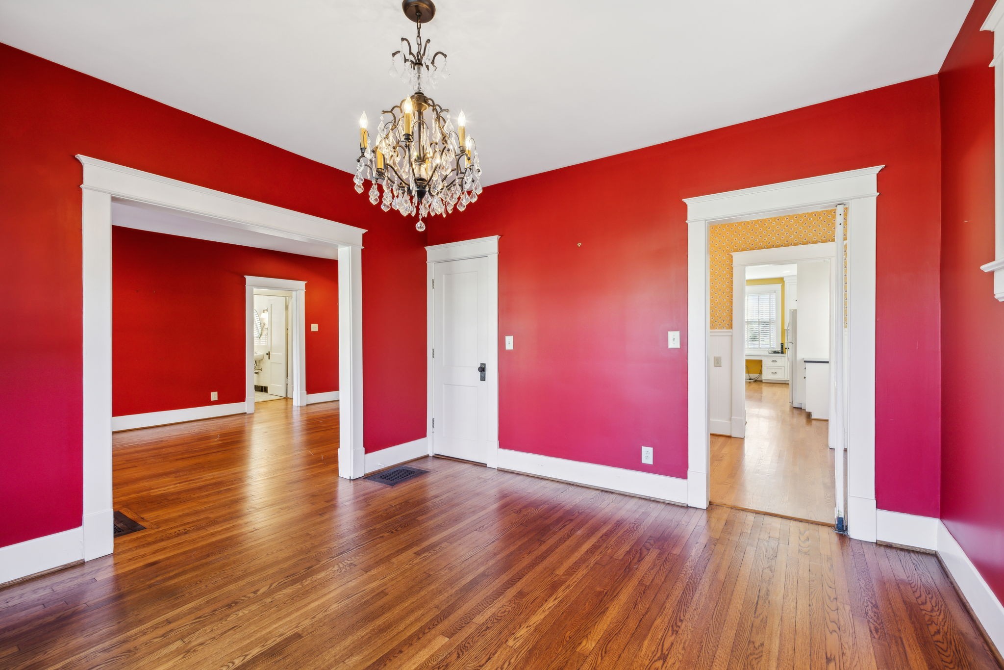 3605 Central Ave