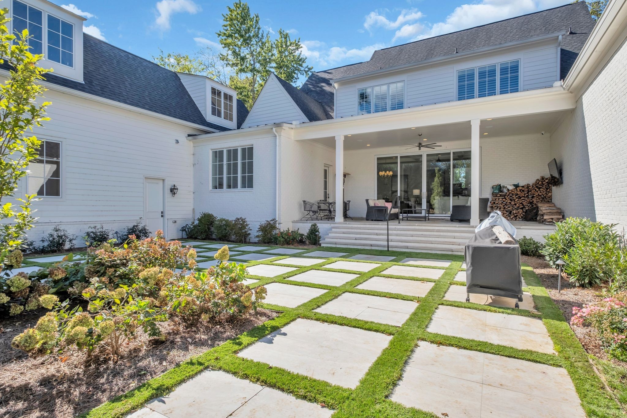 204 Heady Dr