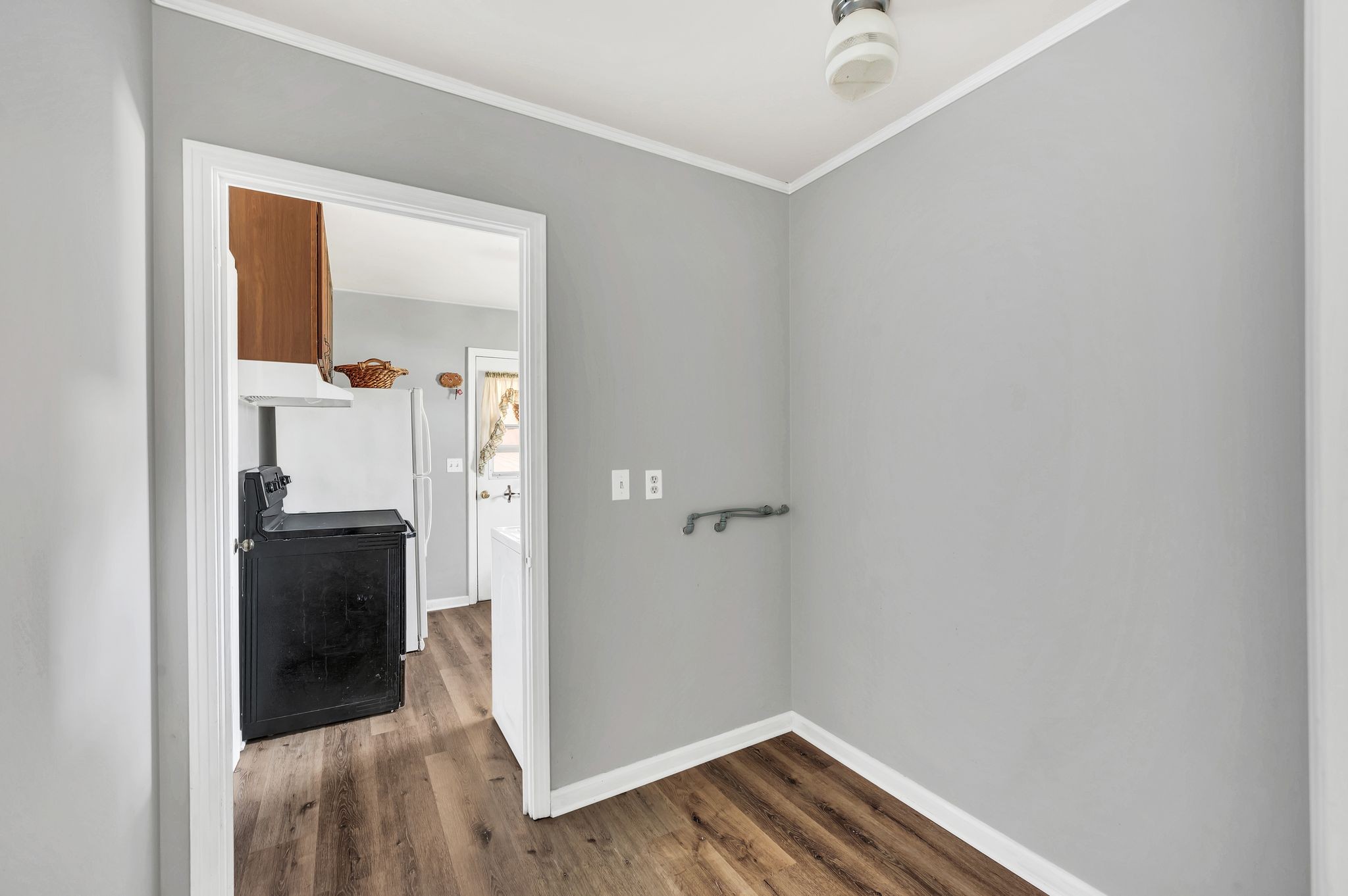 176 Woodson Ln