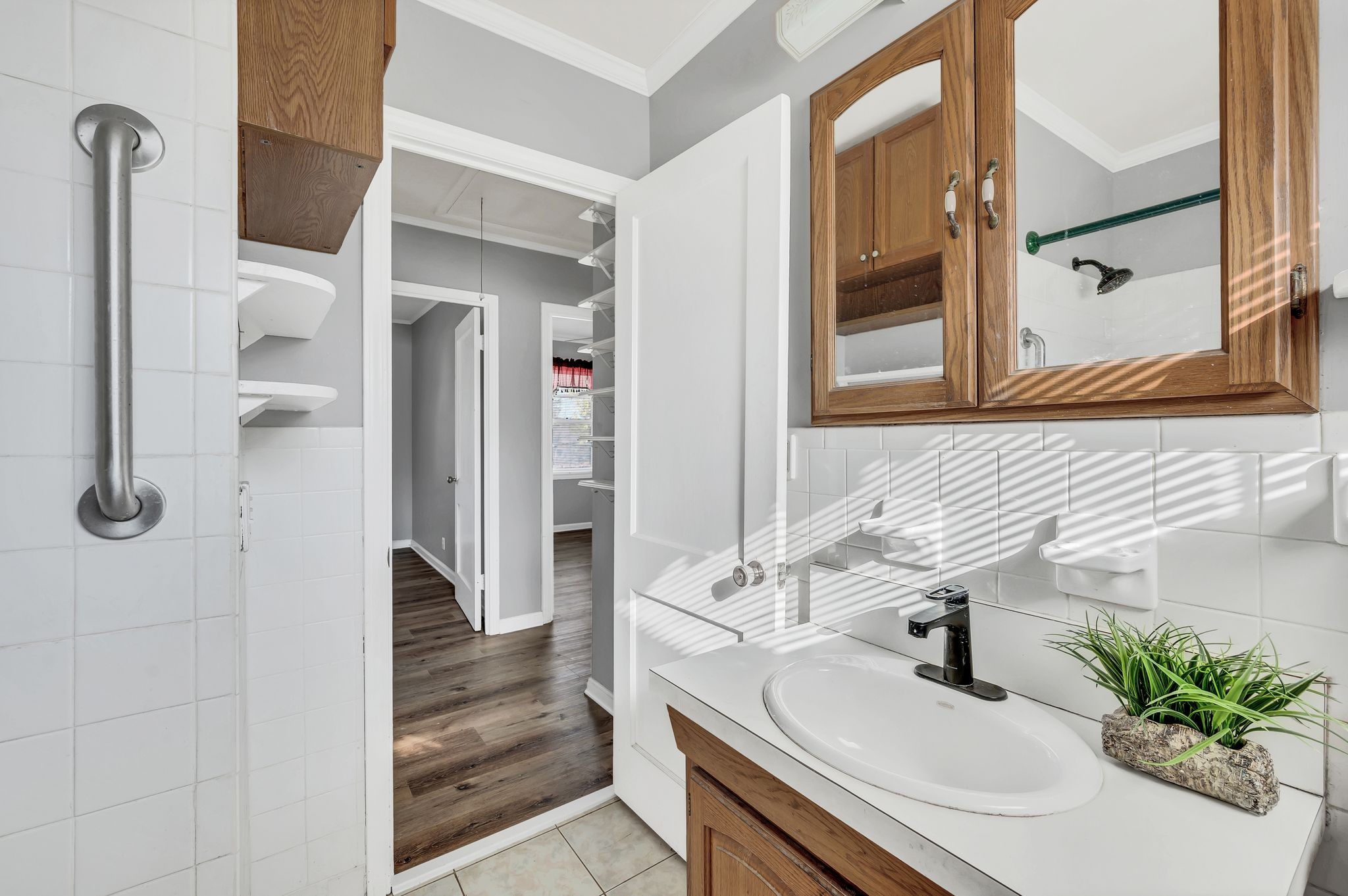 176 Woodson Ln