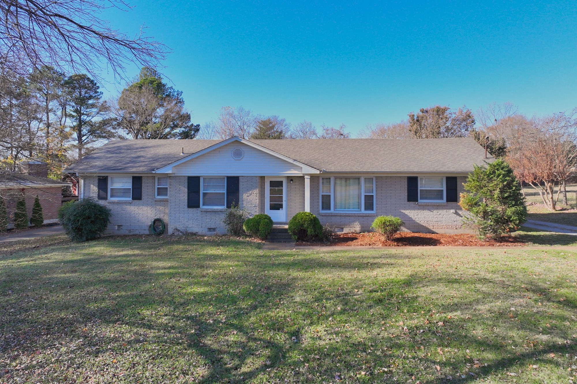 2506 Timwood Dr
