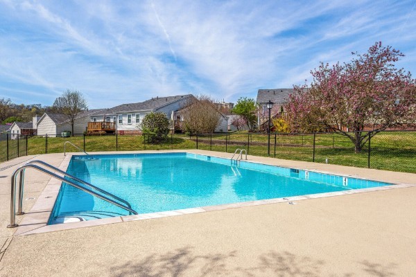 709 Mount Carmel Pl