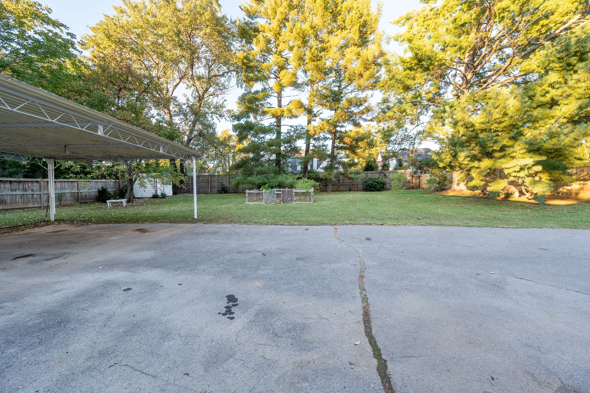 108 Brookfield Ave Unit: B