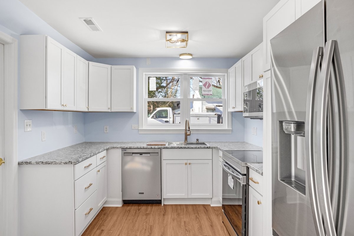 170 Statesville Main St