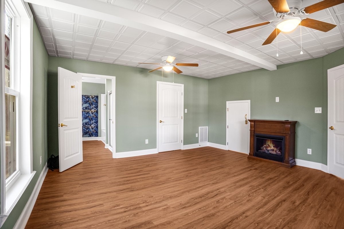 170 Statesville Main St