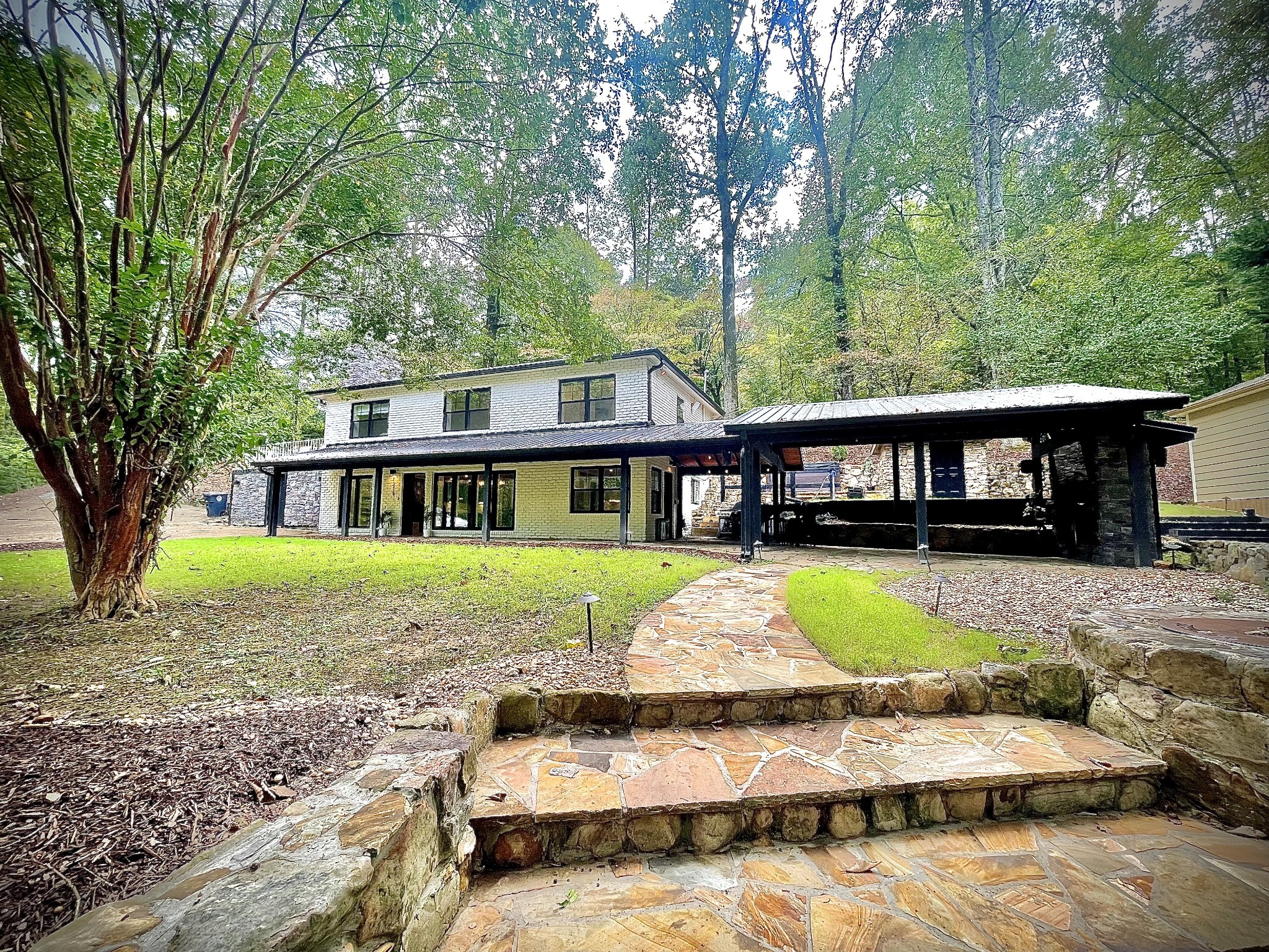 1318 Sweetens Cove Rd