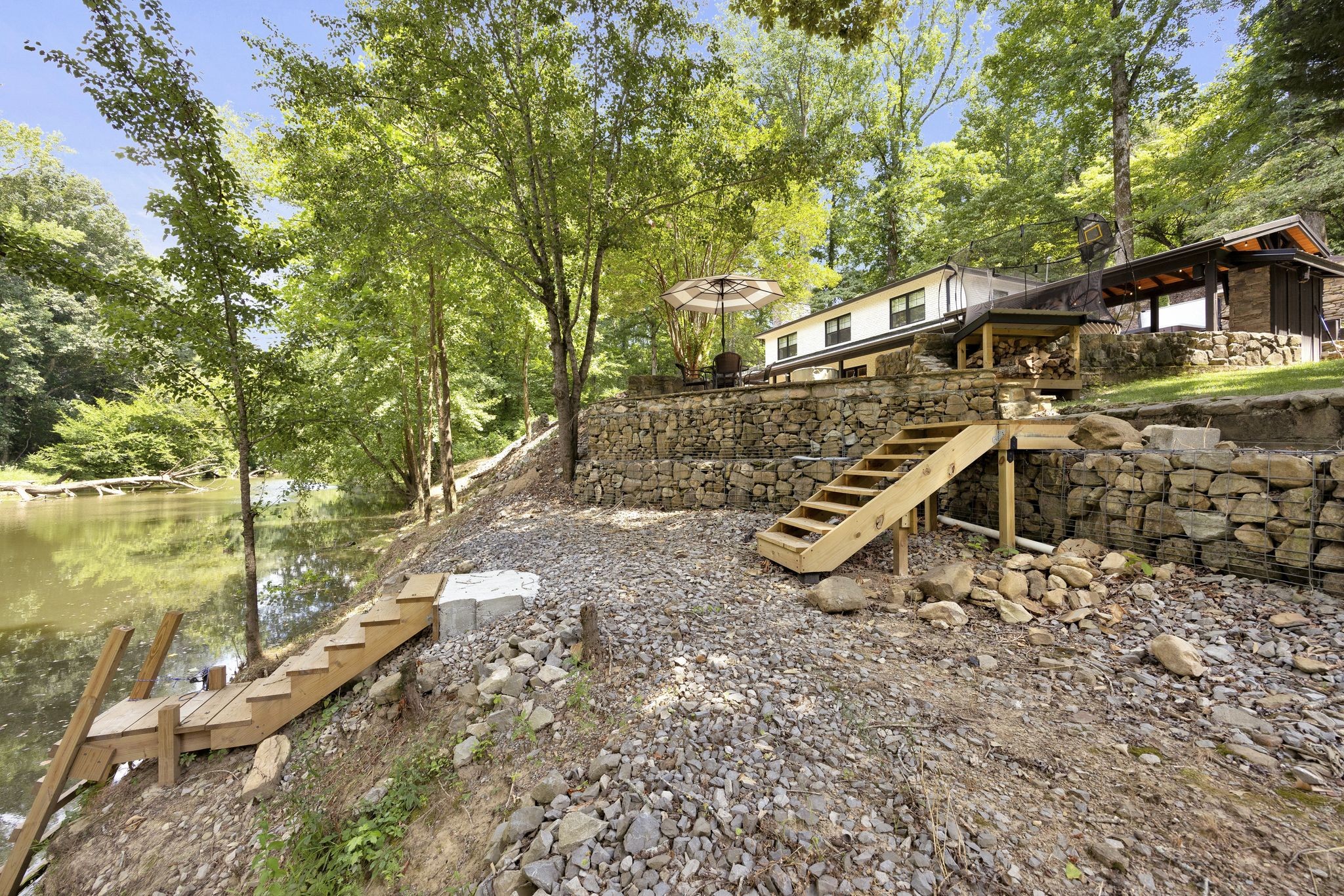 1318 Sweetens Cove Rd