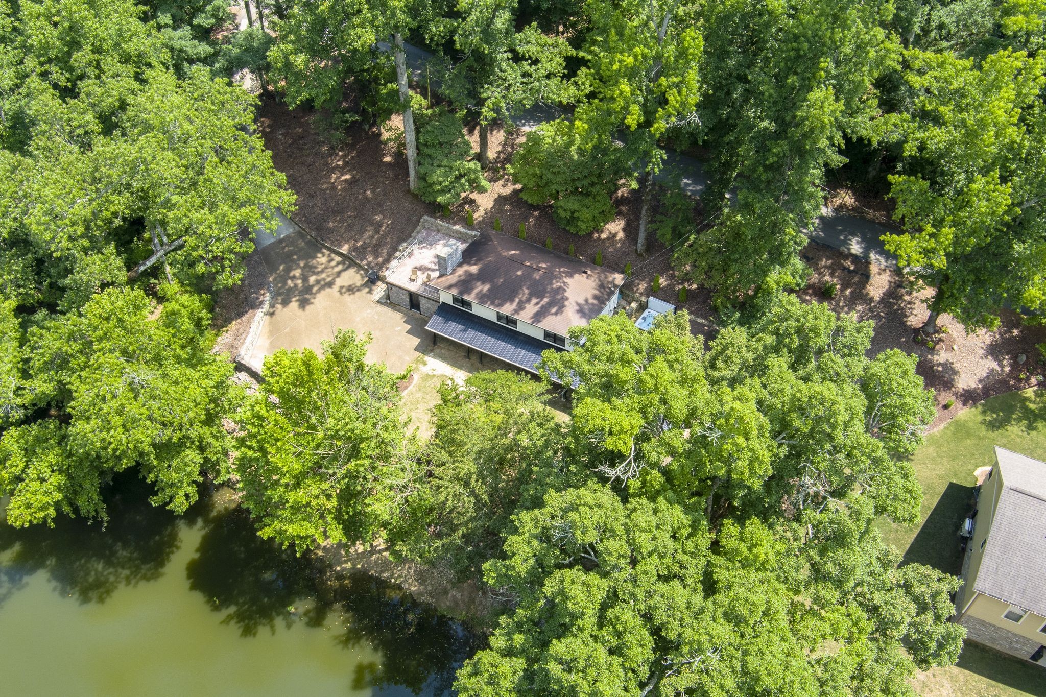 1318 Sweetens Cove Rd