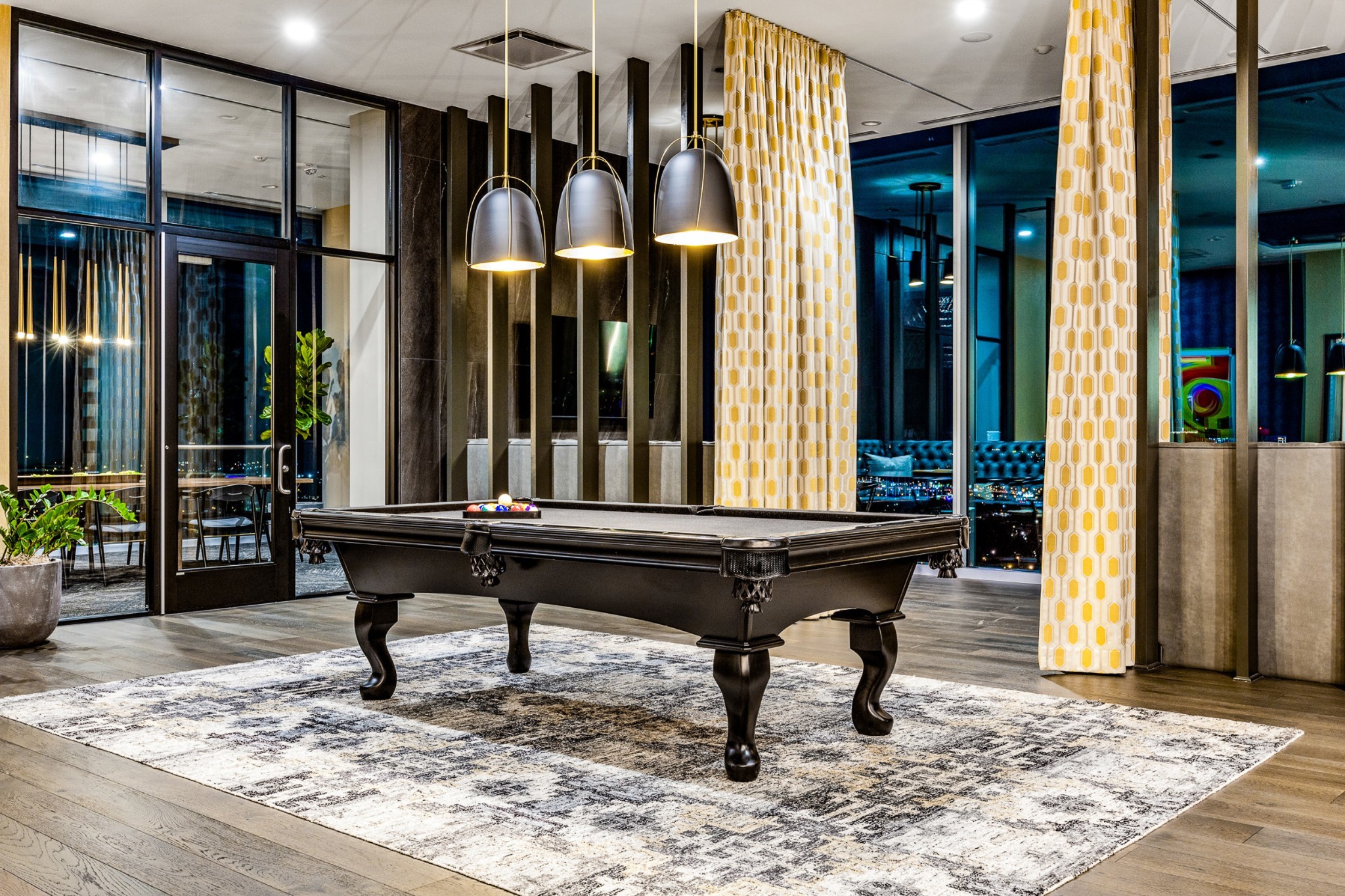 1616 West End Ave Unit: 2011