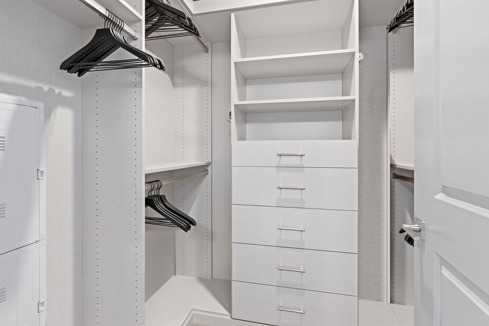 1616 West End Ave Unit: 2011