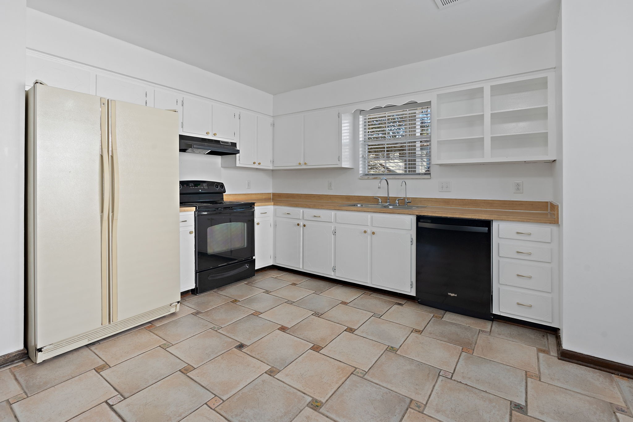 3726 Colonial Heritage Dr